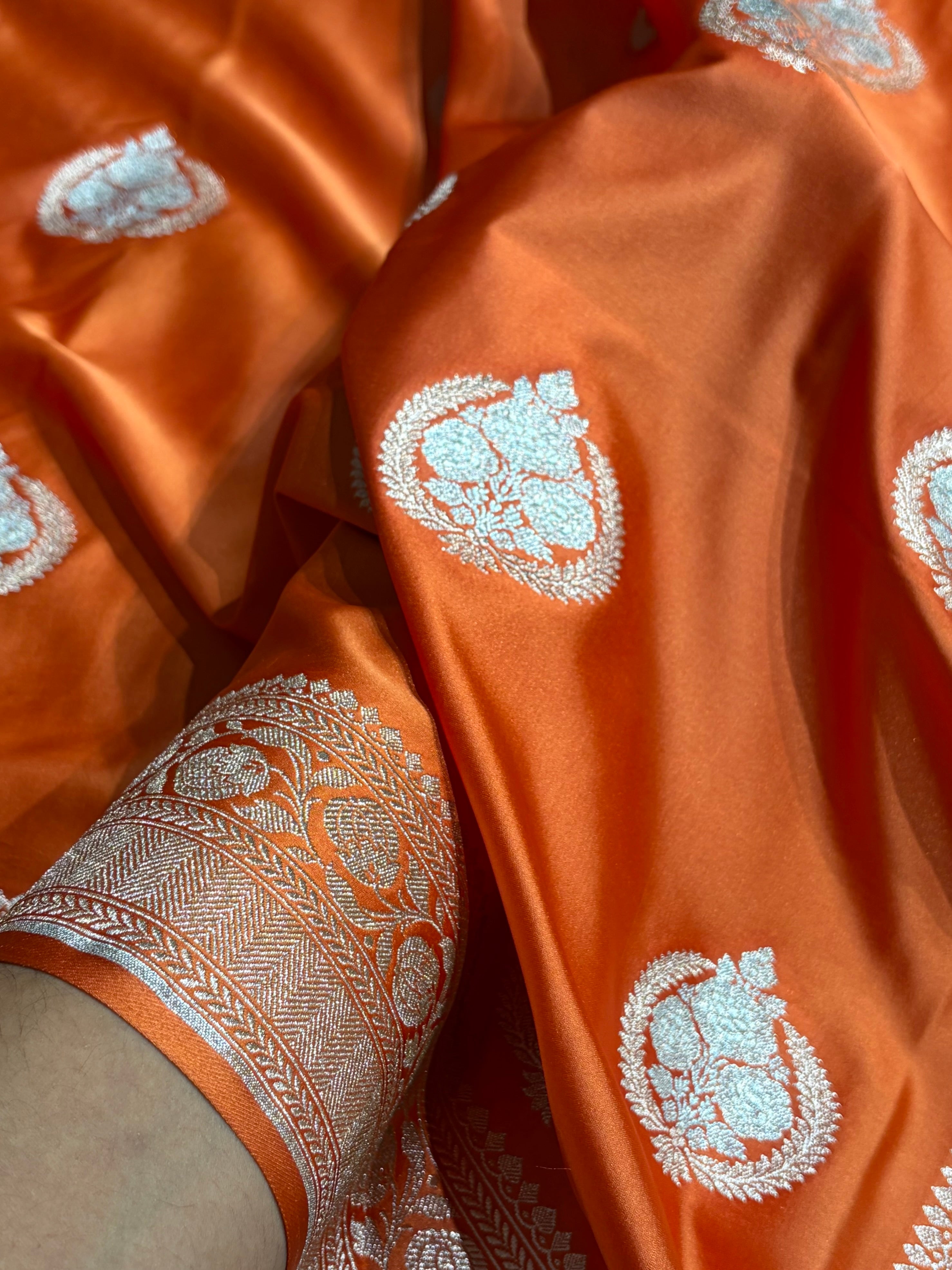 Orange Shades Minakari Boota Mashru Silk Saree MS35