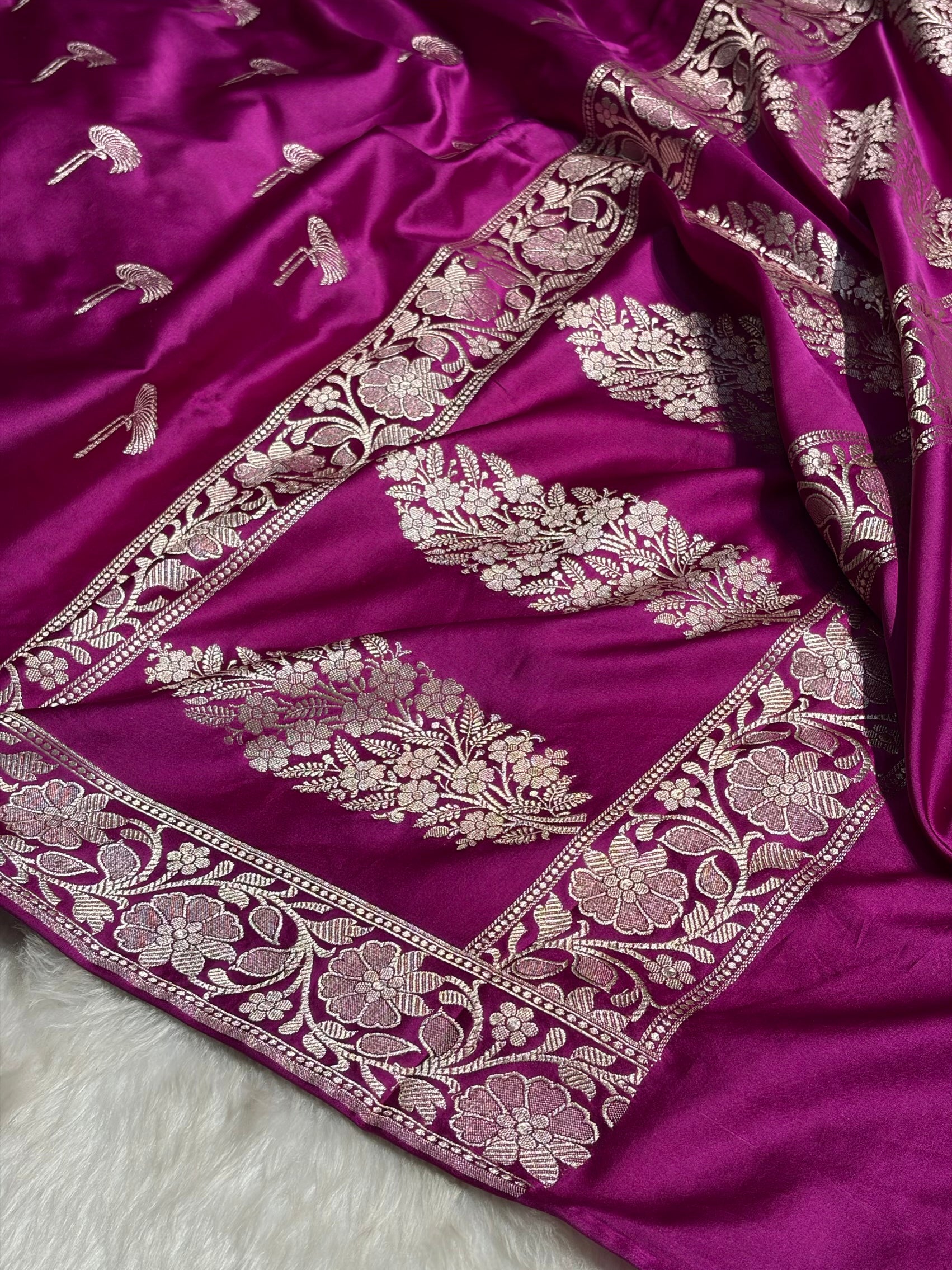 Pinkish Wine Shades Floral Booti Mashru Silk Saree MS55