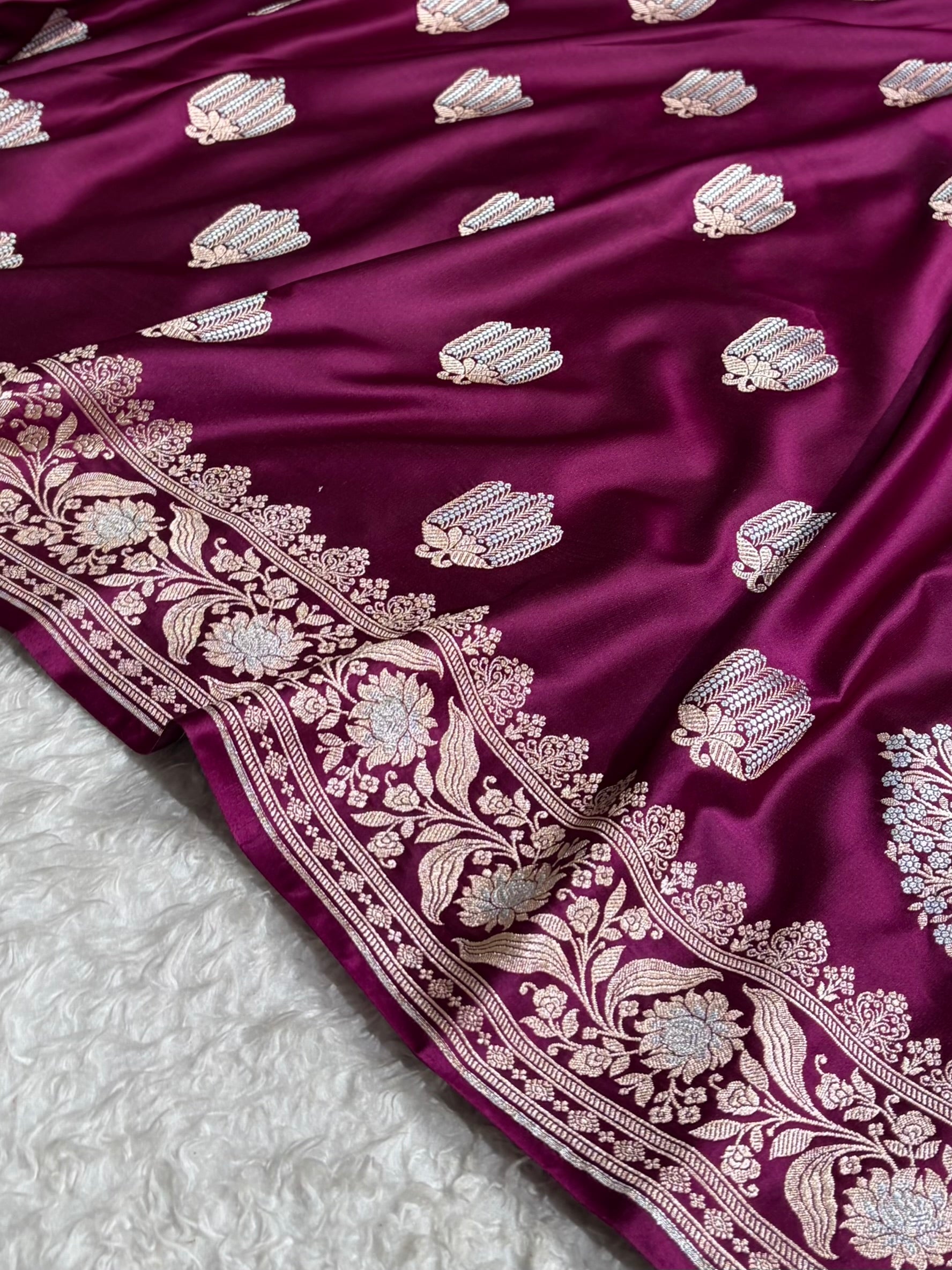 Wine Shades Banarasi Boota Pattern Minakari Floral Mashru Silk Saree MSM-122