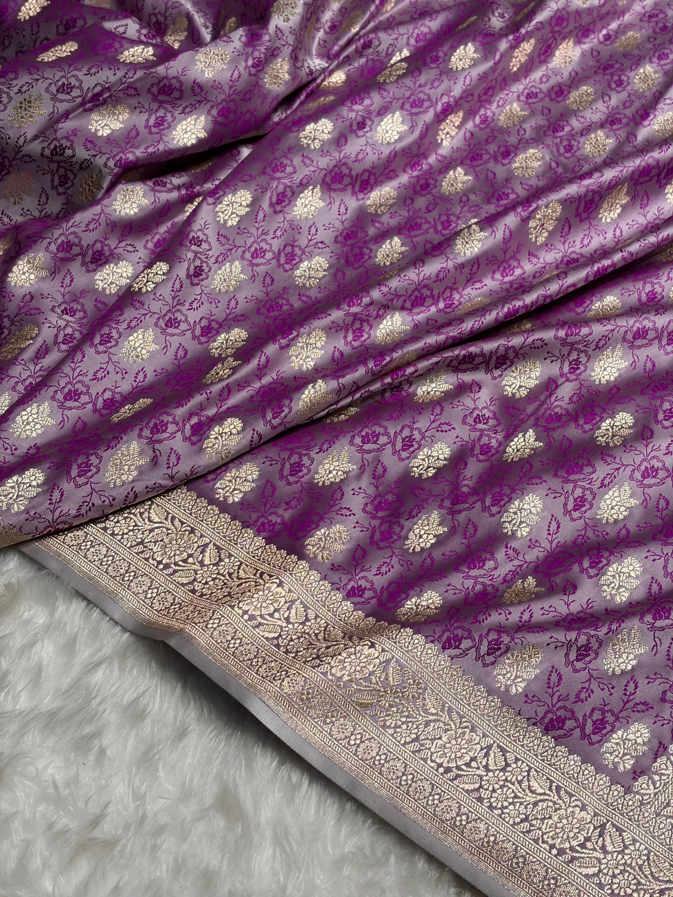 Cross Lavender Shades Tanchoi Motif Mashru Silk Saree MST-10