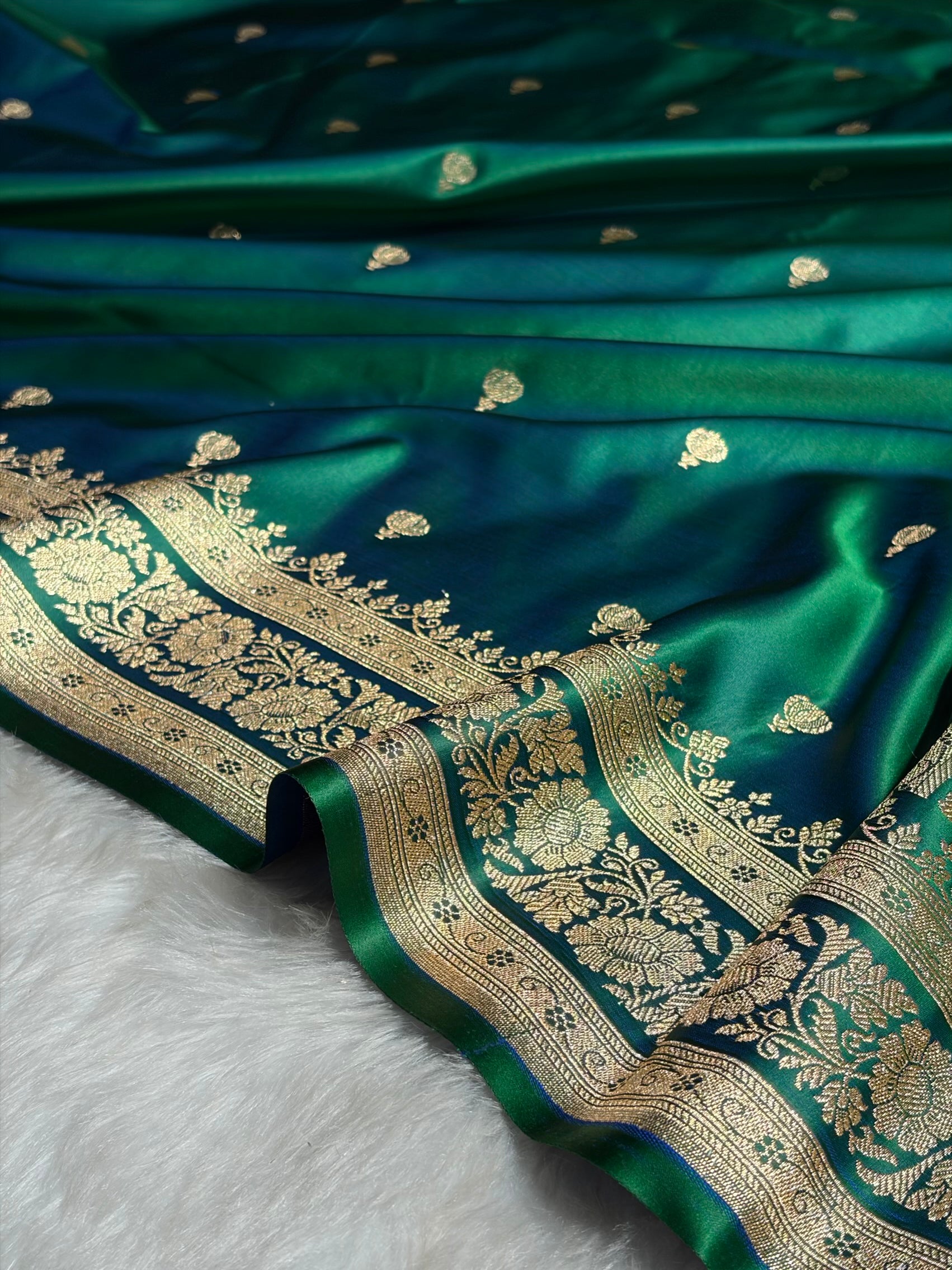 Green Cross Booti Pattern Satin Katan Silk Saree SK66
