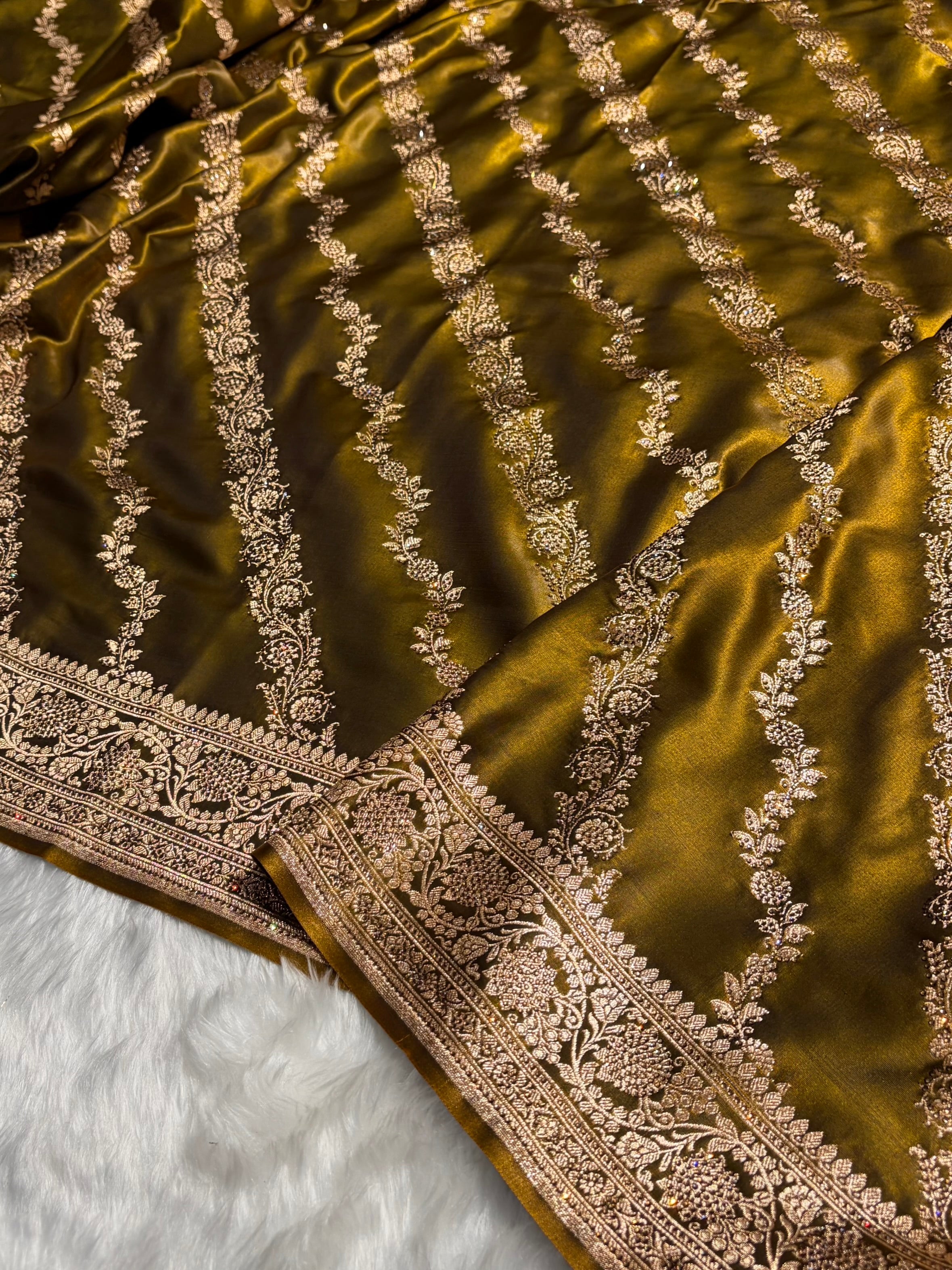 Mehendi Shades Cross with Swarovski Stone Work BSS-10