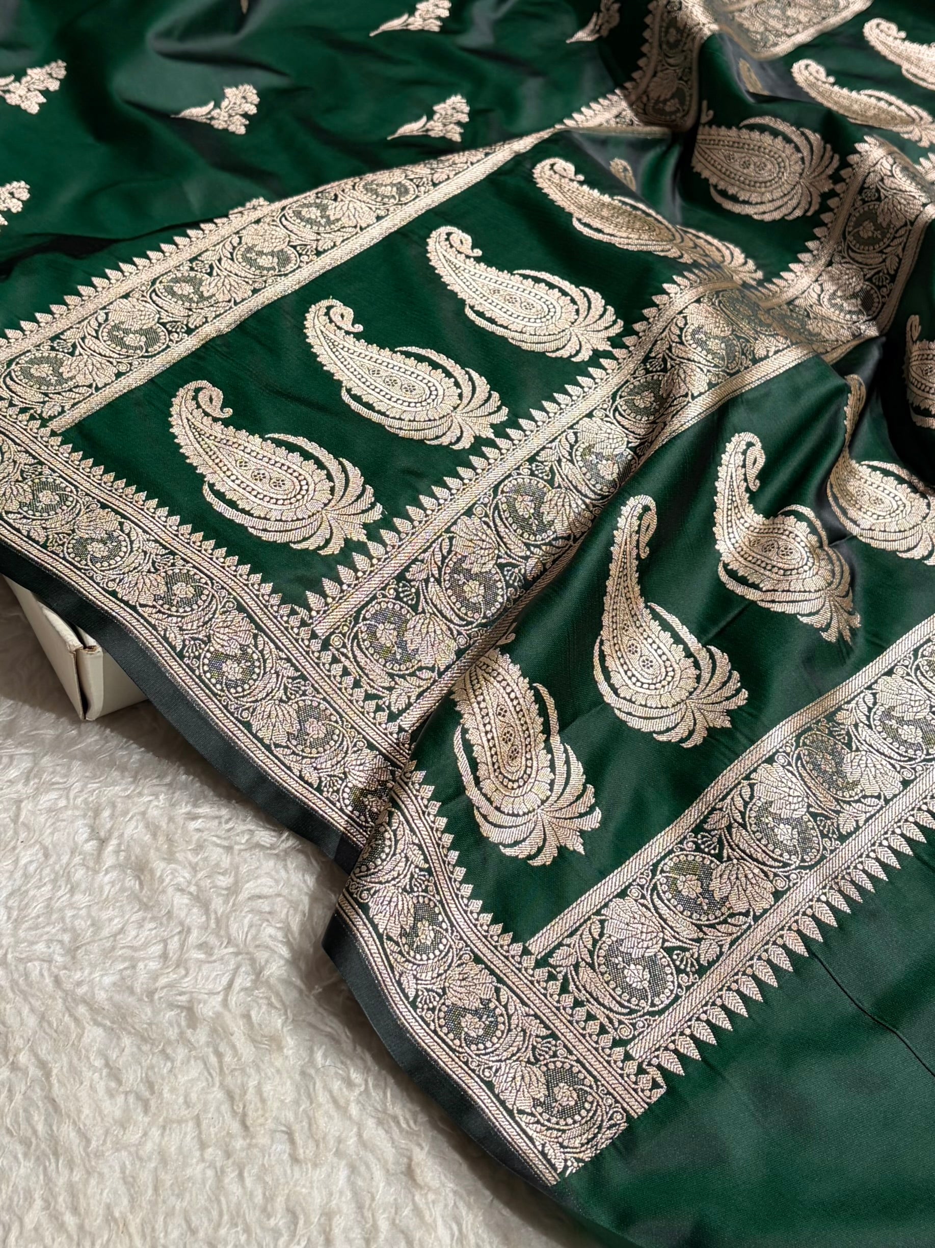 Bottle Green Boota With Floral Border Mashru Silk Saree MSM-97