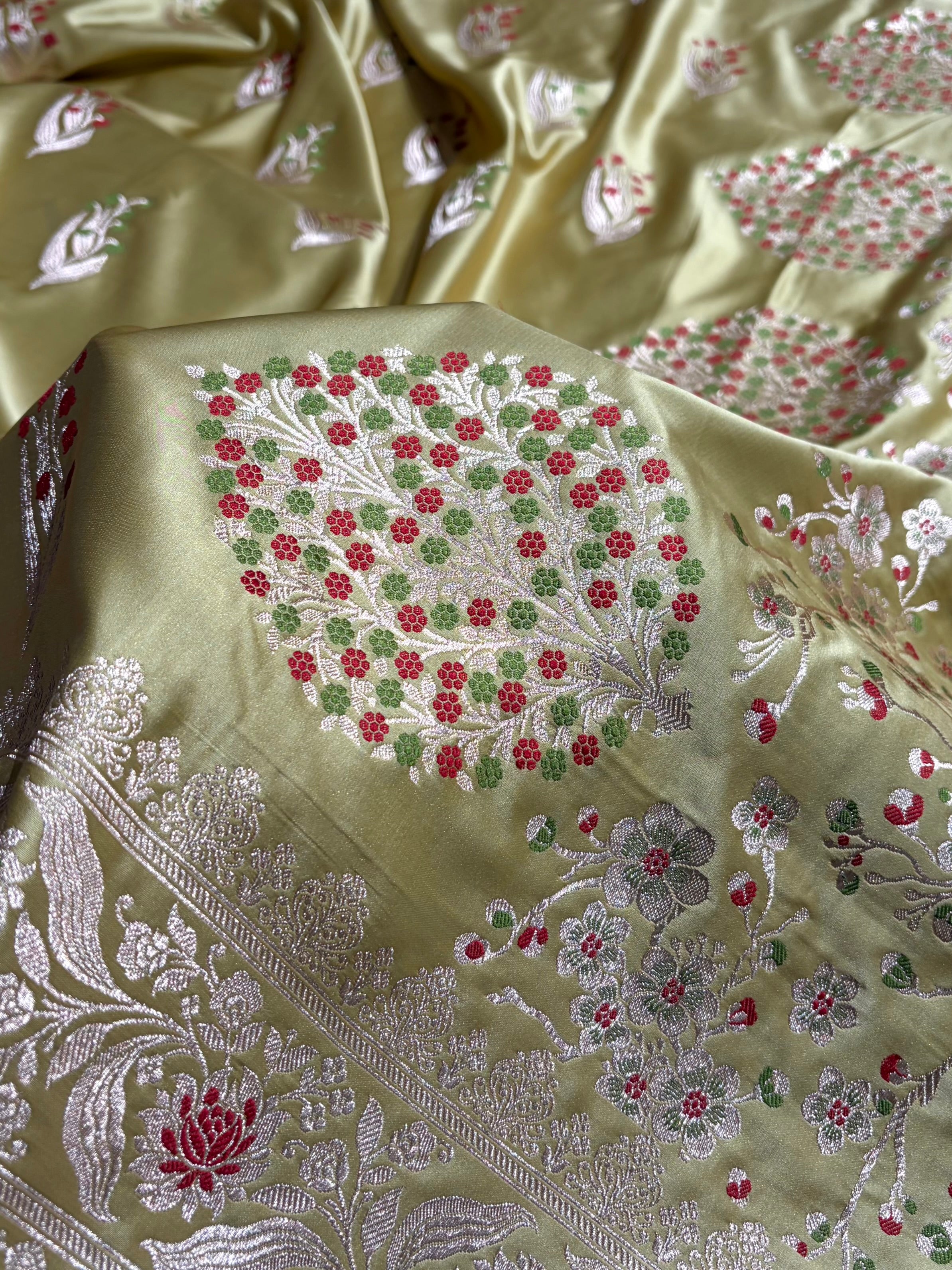 Tusser Shades Banarasi Boota Pattern Minakari Floral Mashru Silk Saree MSM-121