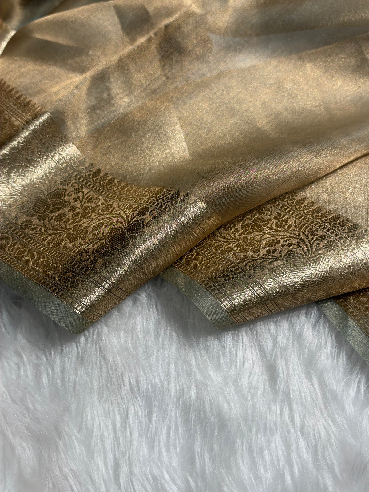 Banarasi Ivory Shades Pure Tissue Silk Saree PT-61