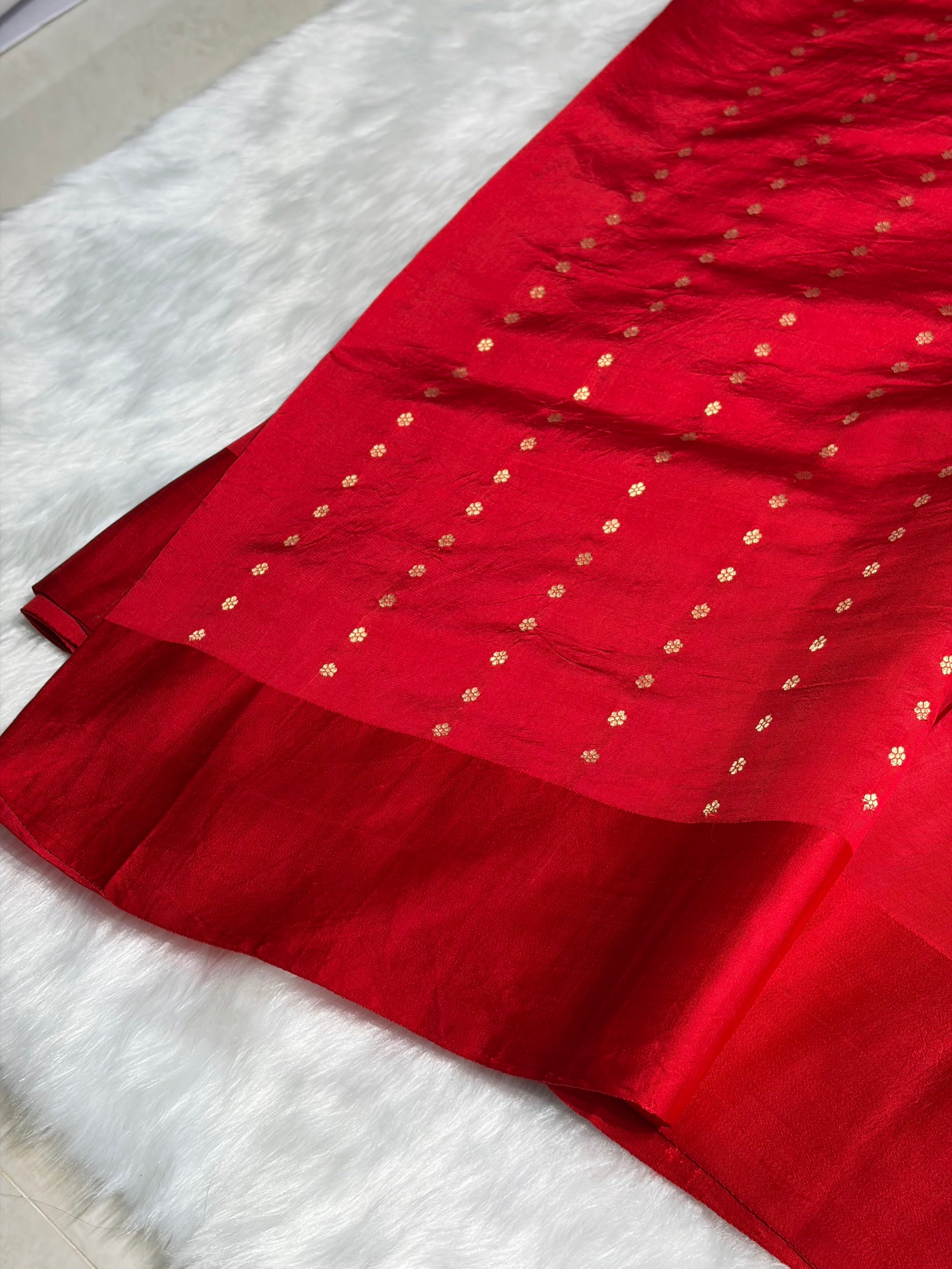 Red Shades Handwoven Pure Raw Mango Silk RM-49