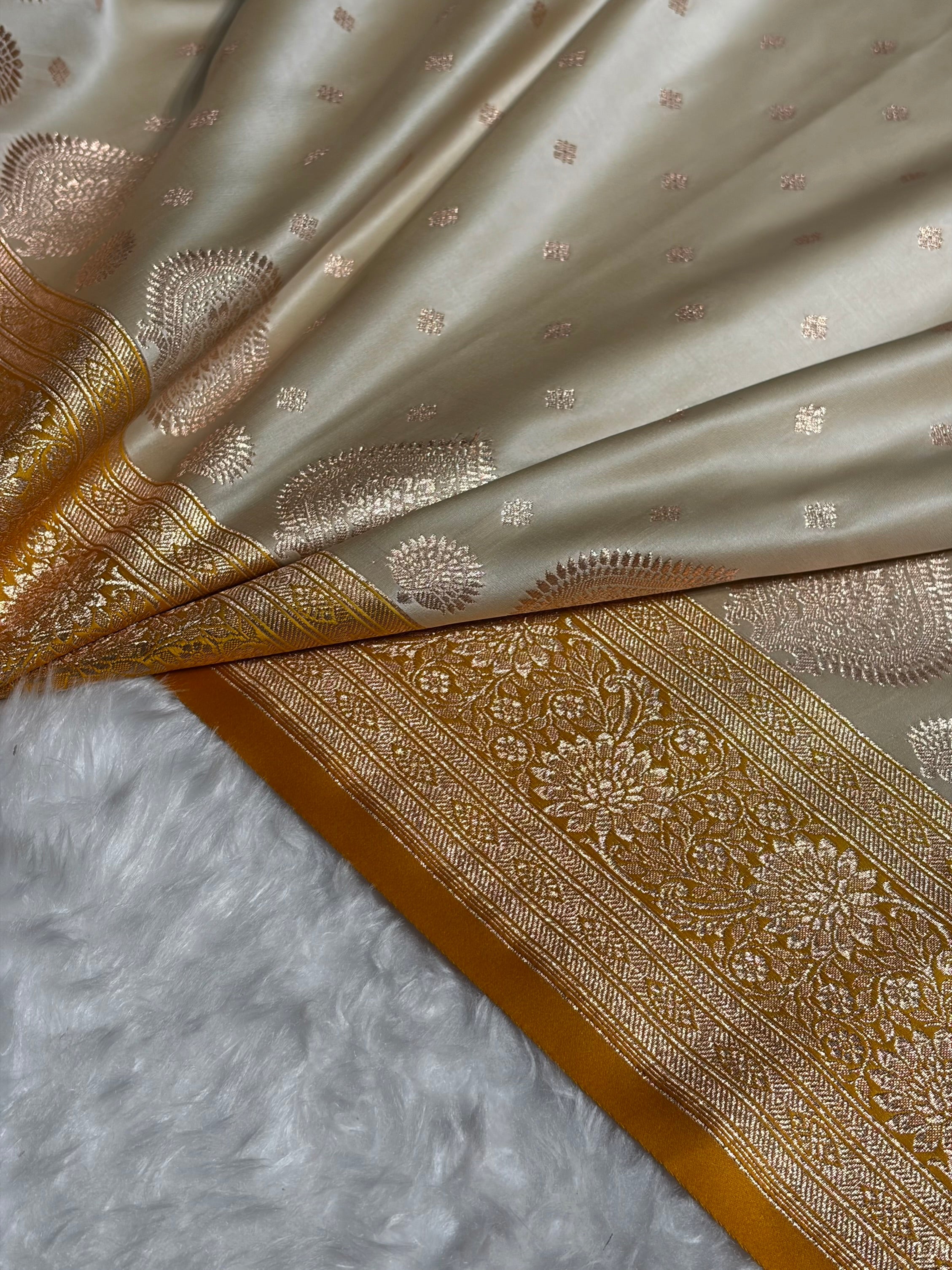 Tusser with Mustard Booti Satin Katan Silk saree SK29