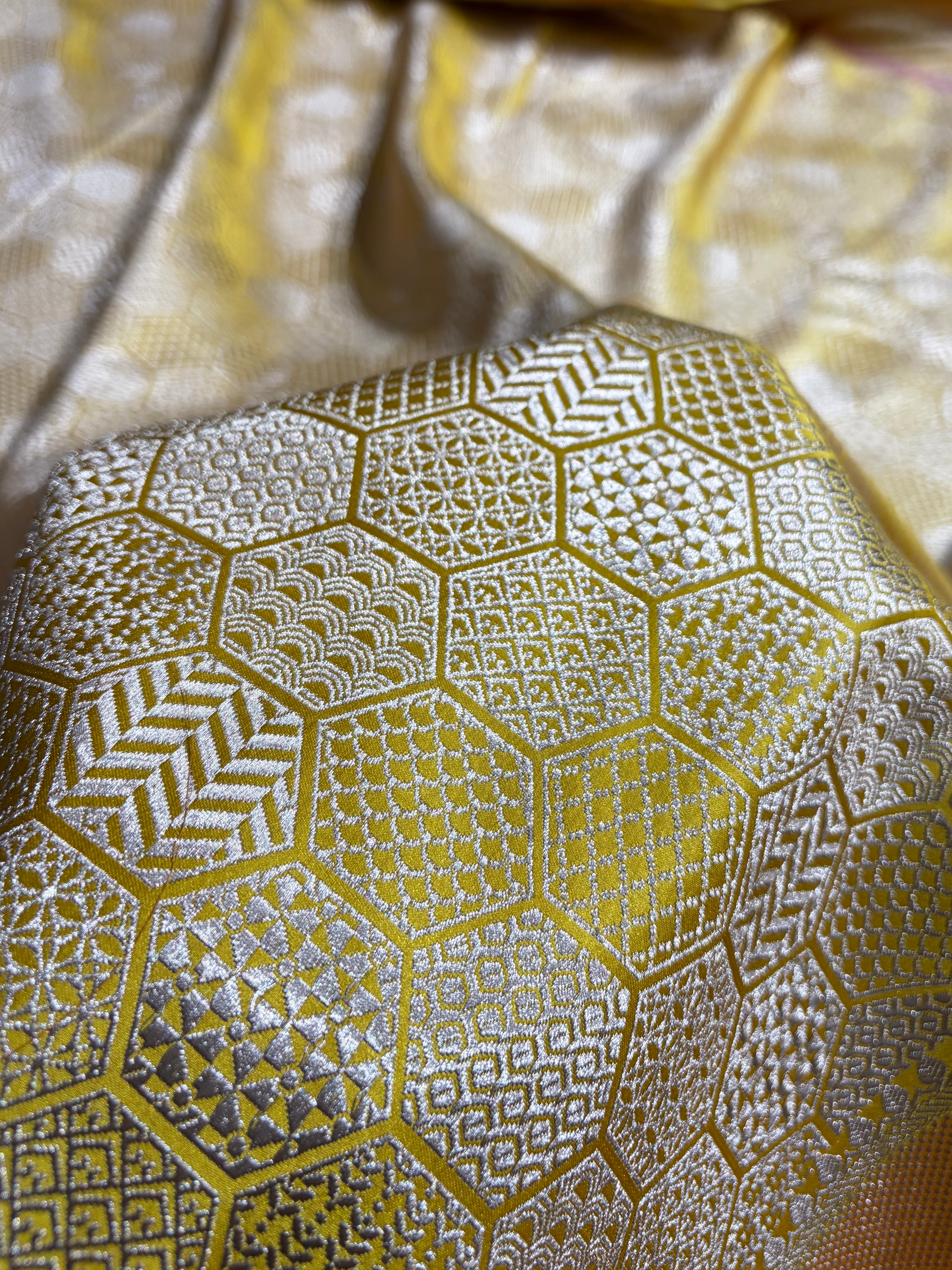 Gold Shades Minakari Brocade Mashru Silk Saree MS85