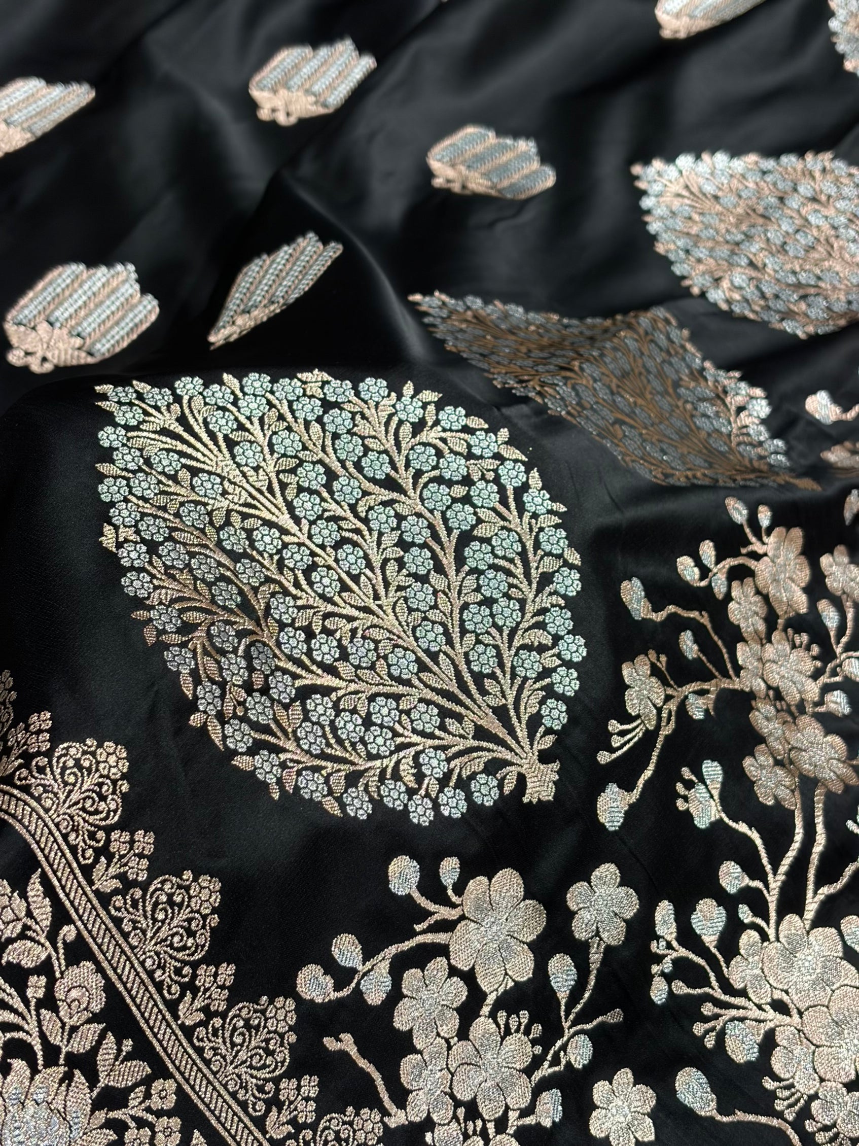 Black Shades Banarasi Boota Pattern Minakari Floral Mashru Silk Saree MSM-122