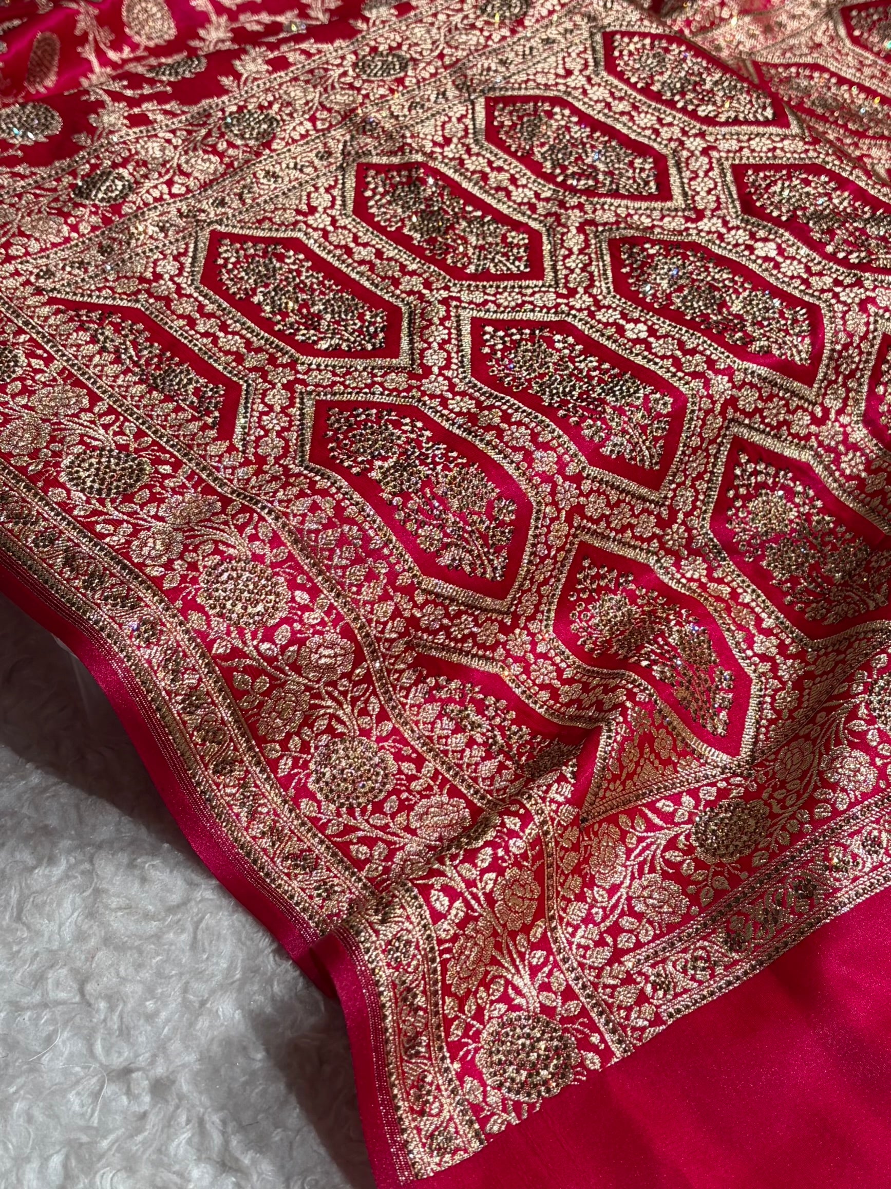 Cross Rani With Swarovski Work Jaal Pattern Satin Silk Saree BSS15