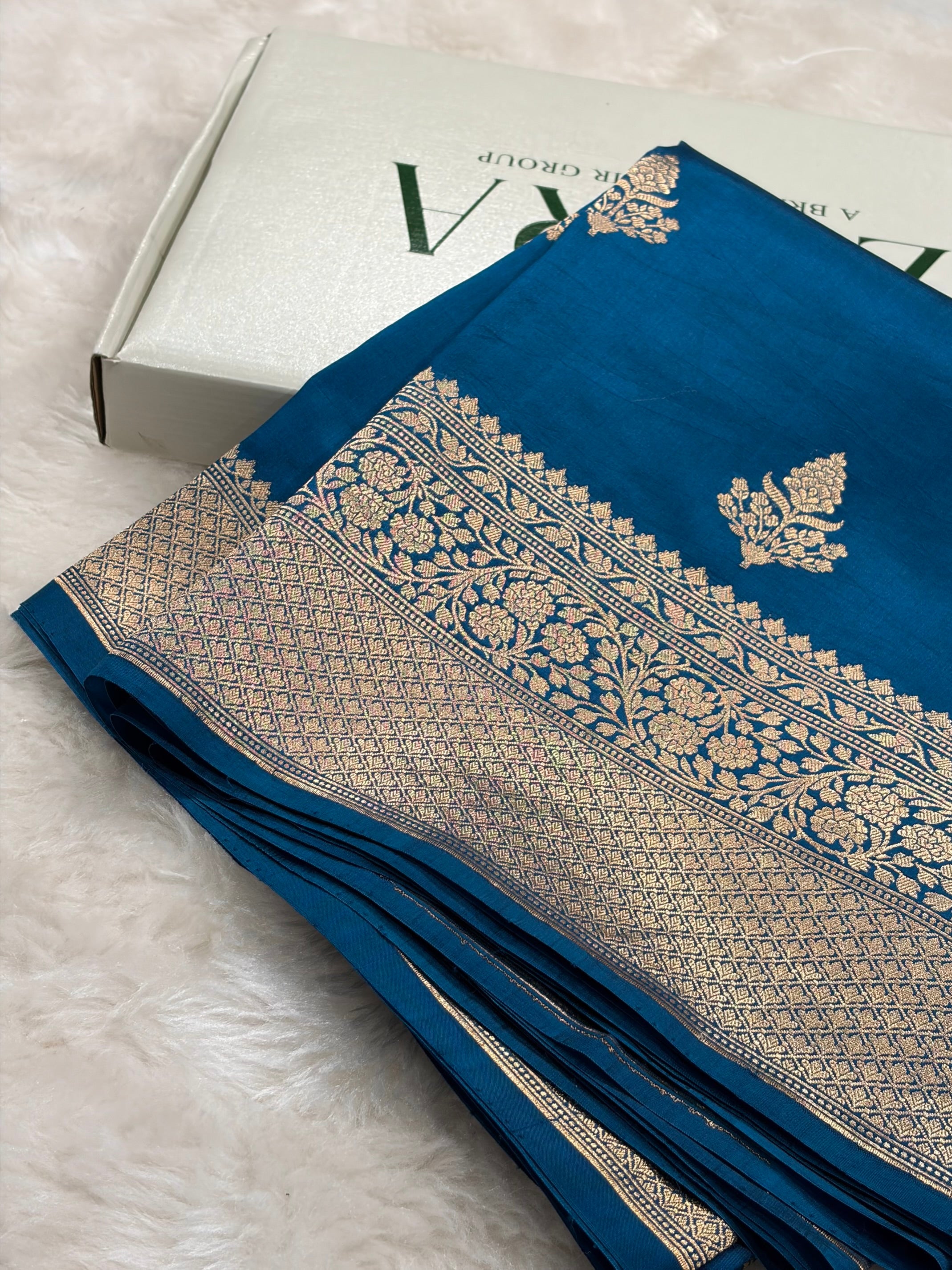 Banarasi German Blue Boota Handwoven Pure Paper Silk RM-86