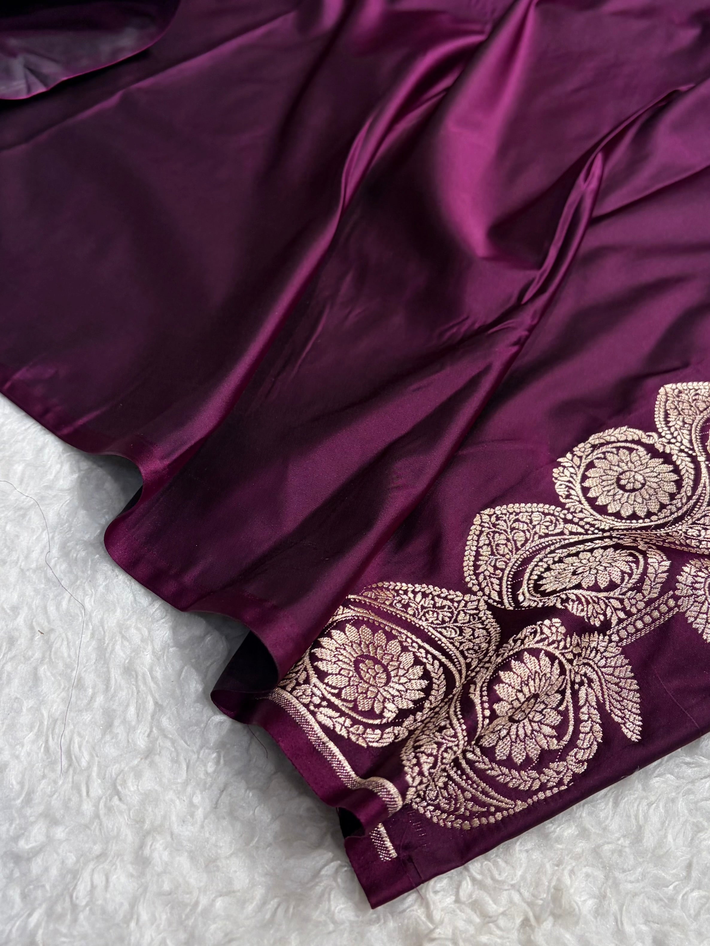 Wine Shades Banarasi Boota Pattern Floral Mashru Silk Saree MSM-110