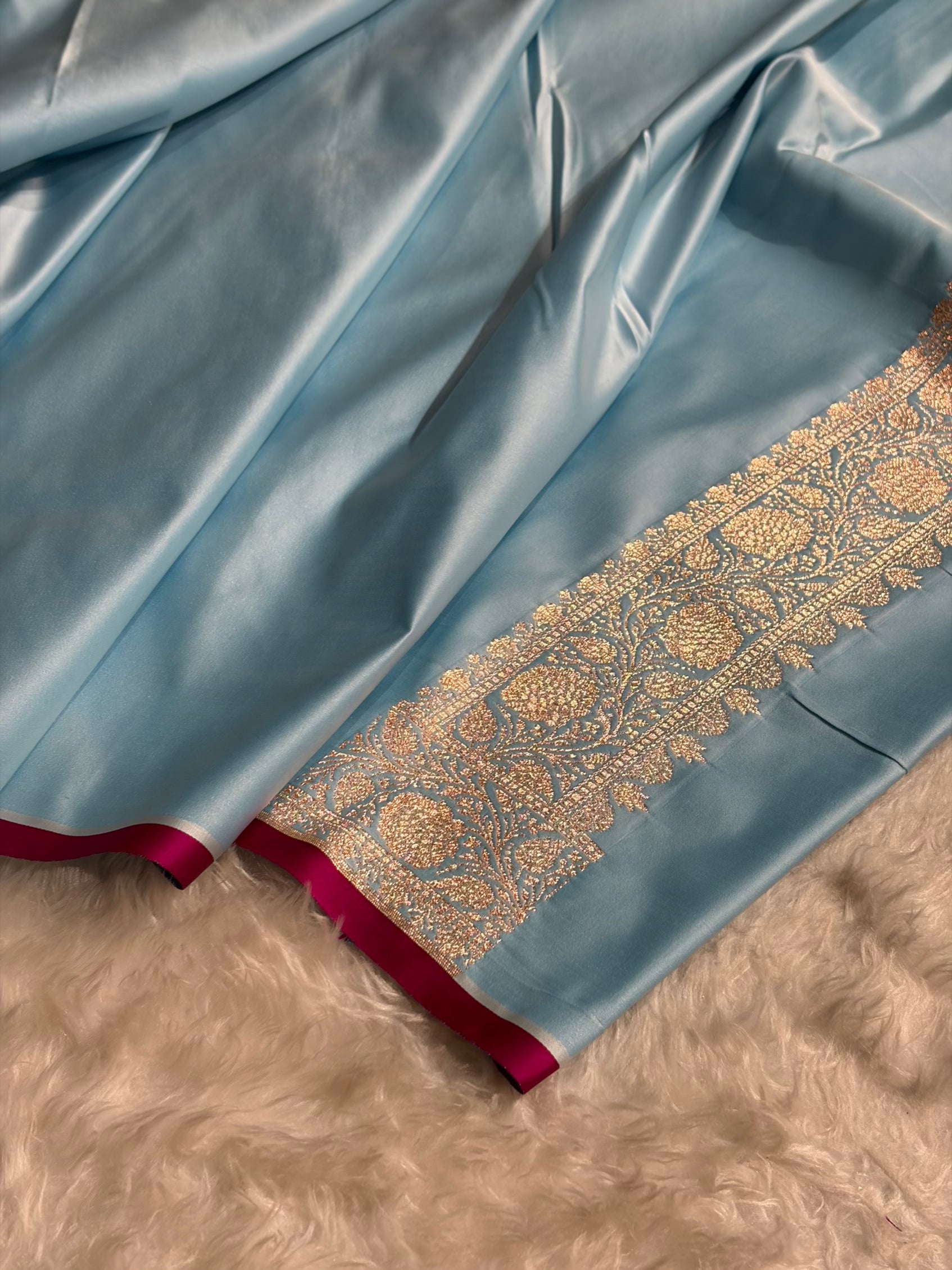 Banarasi Sky Blue Booti Katan Silk Saree SK09
