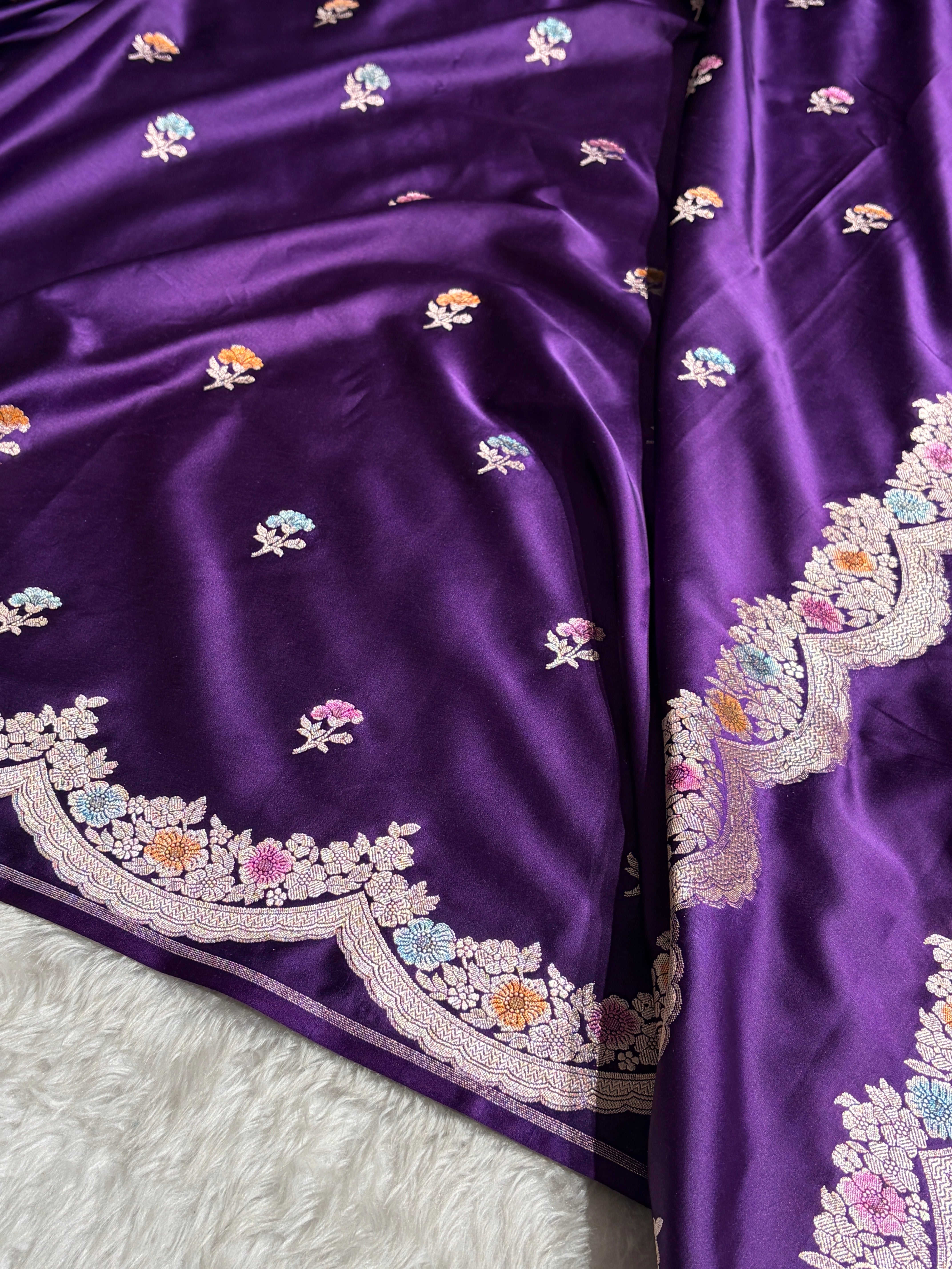 Purple Shades Minakari Scallop Booti Mashru Silk Saree MCS27