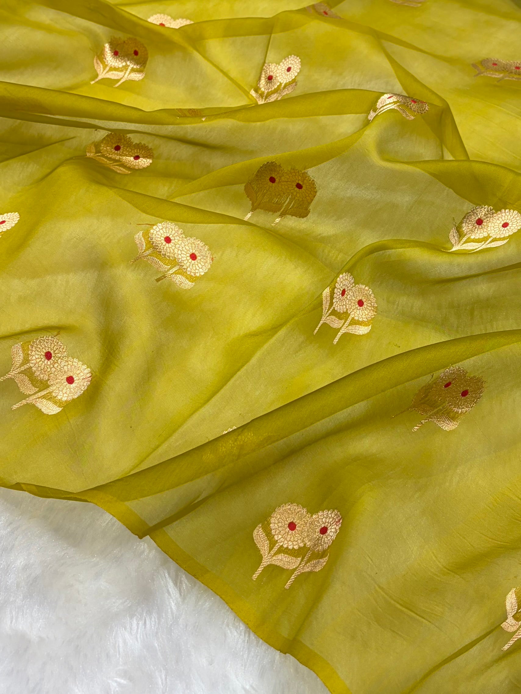 Pure Banarasi Organza Mehendi Green Shades With Minakari Floral Banarasi Silk Saree PO-26