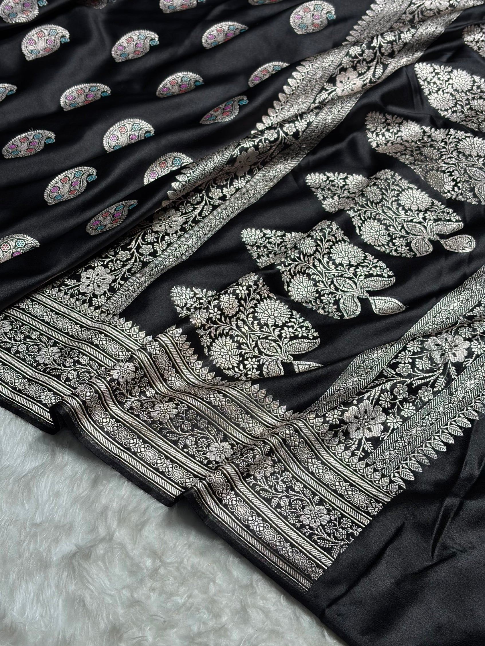 Black With Bananasi Minakari Boota Mashru Silk Saree MS81