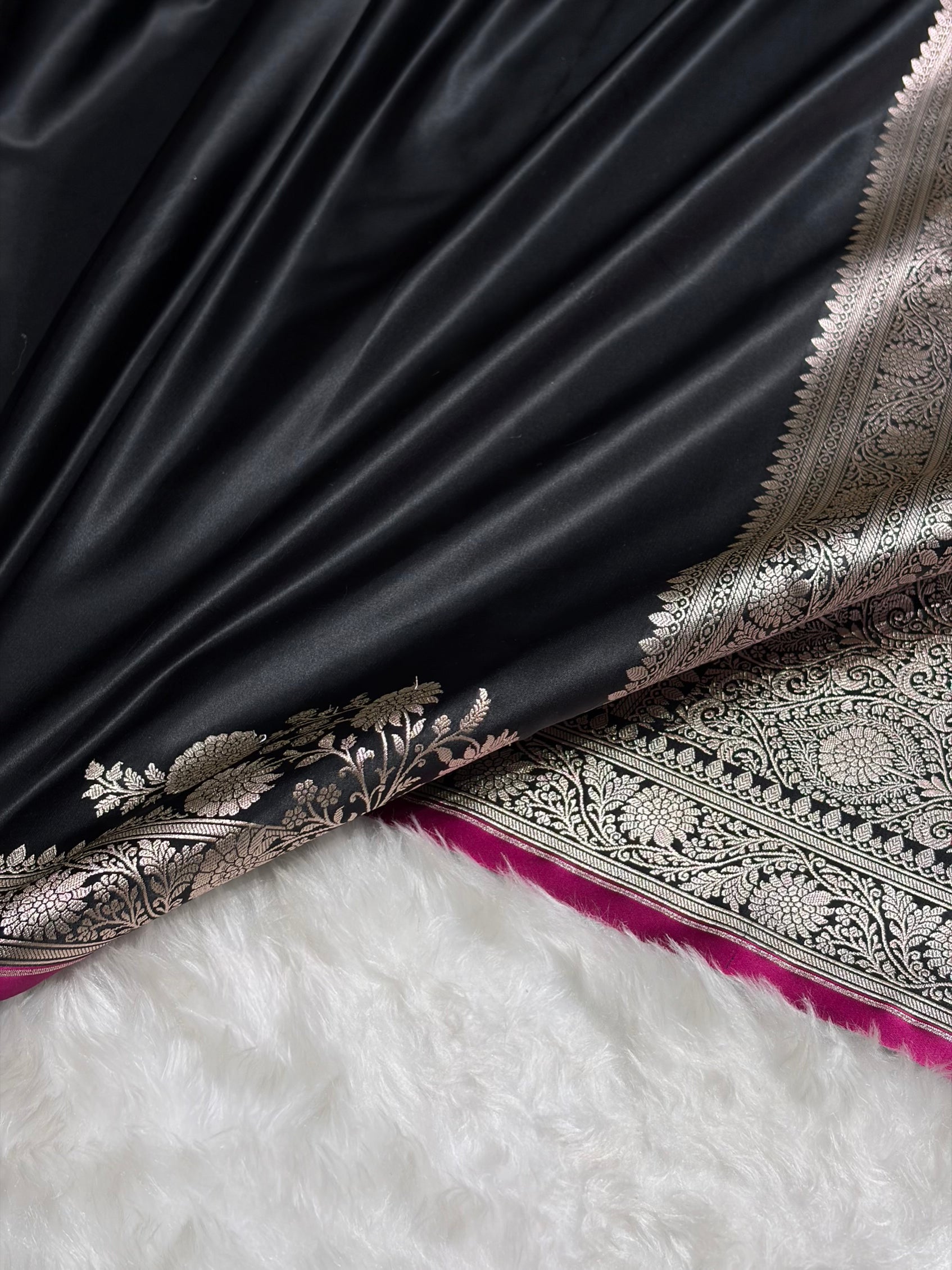 Black Shades Floral Border Mashru Silk Saree MSM-62