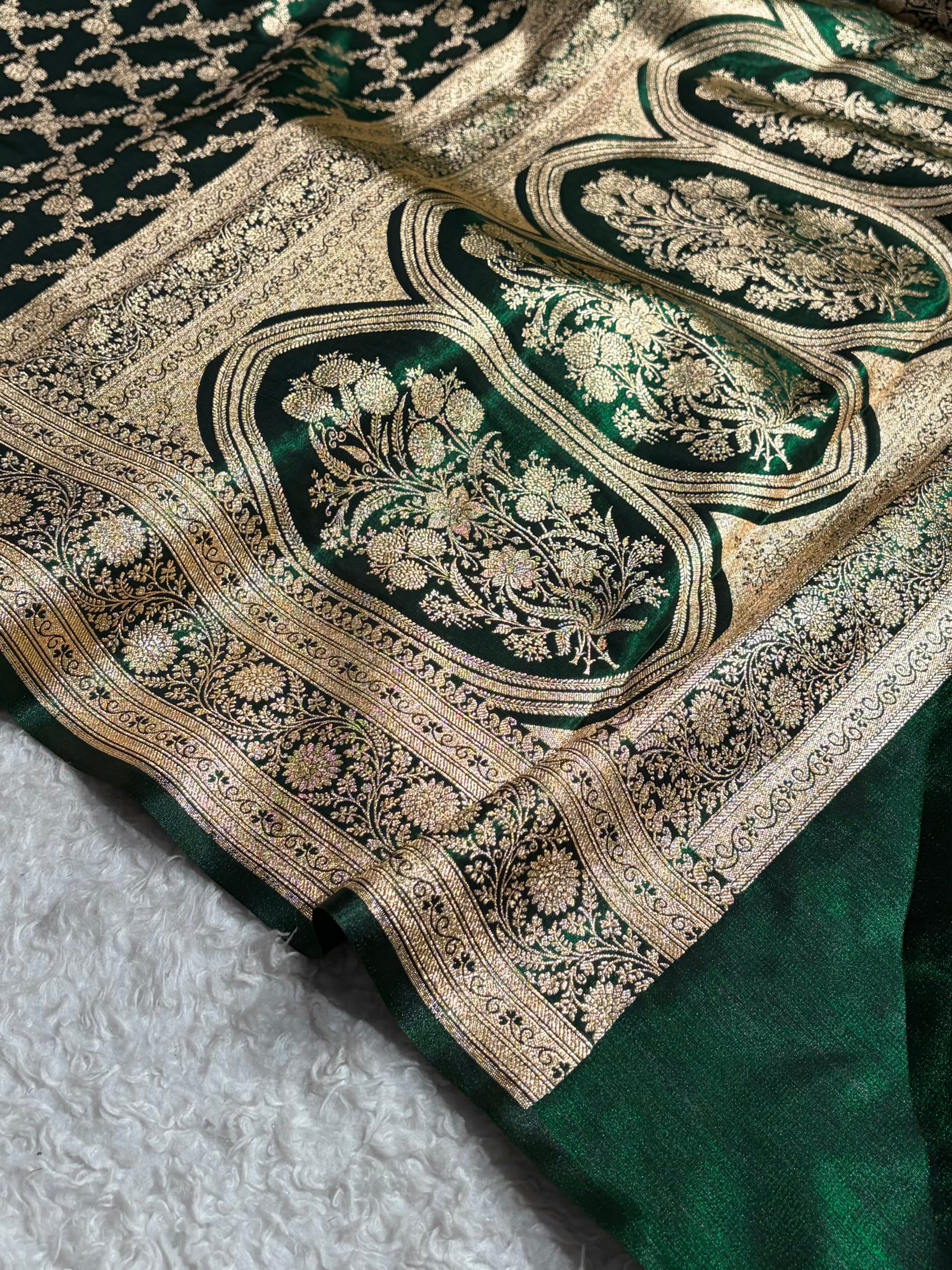 Bottle Green Shades Cross Pattern Banarasi Satin Silk Saree SS40
