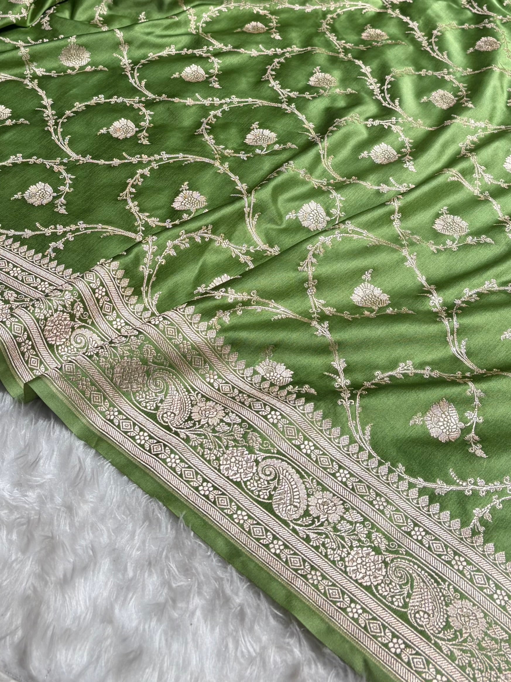 Banarasi Pista Green Shades Jaal Mashru Silk Saree