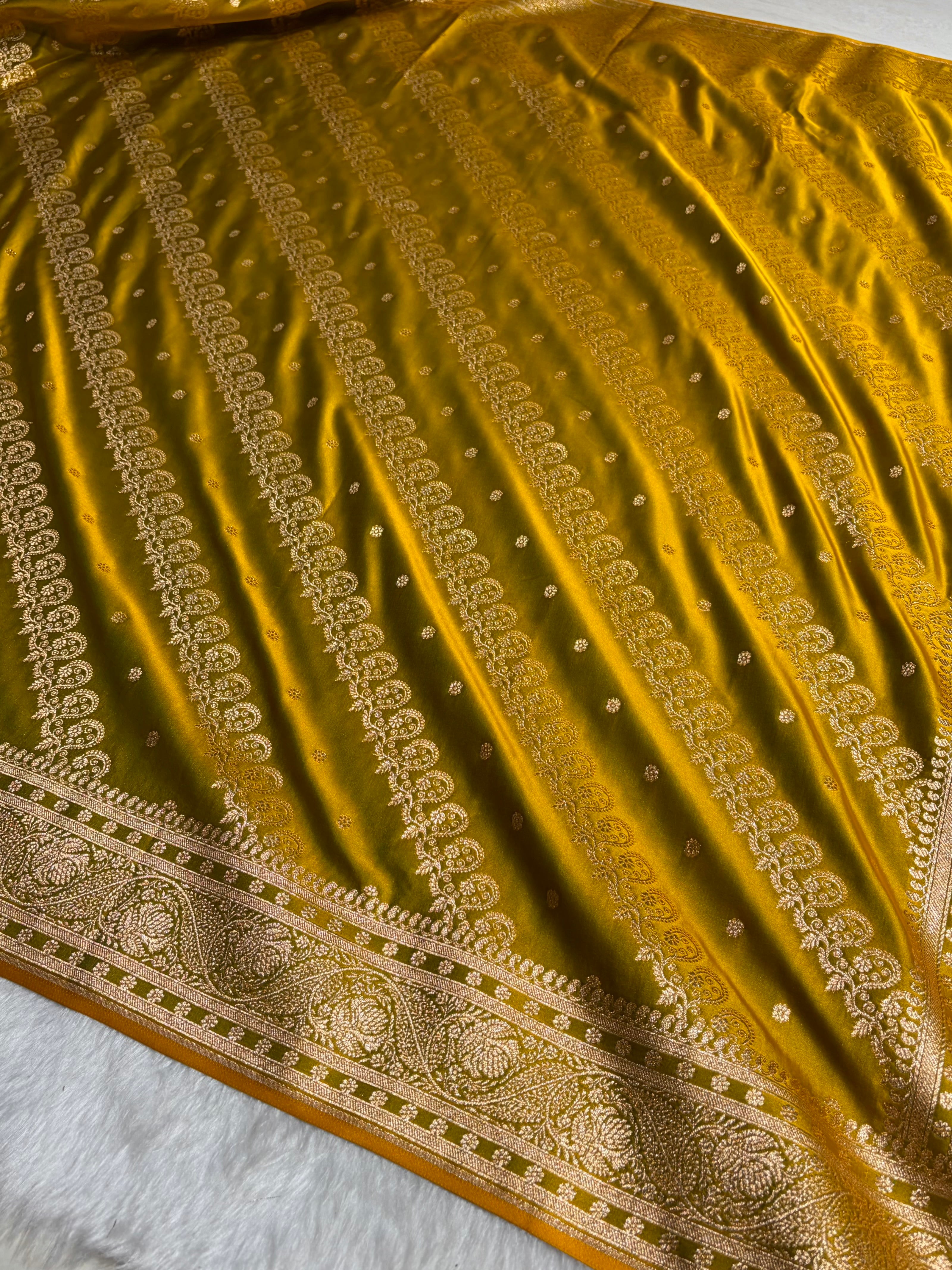 Liril Mahendi Shades Cross Floral Pattern Satin Katan Silk Saree SK79