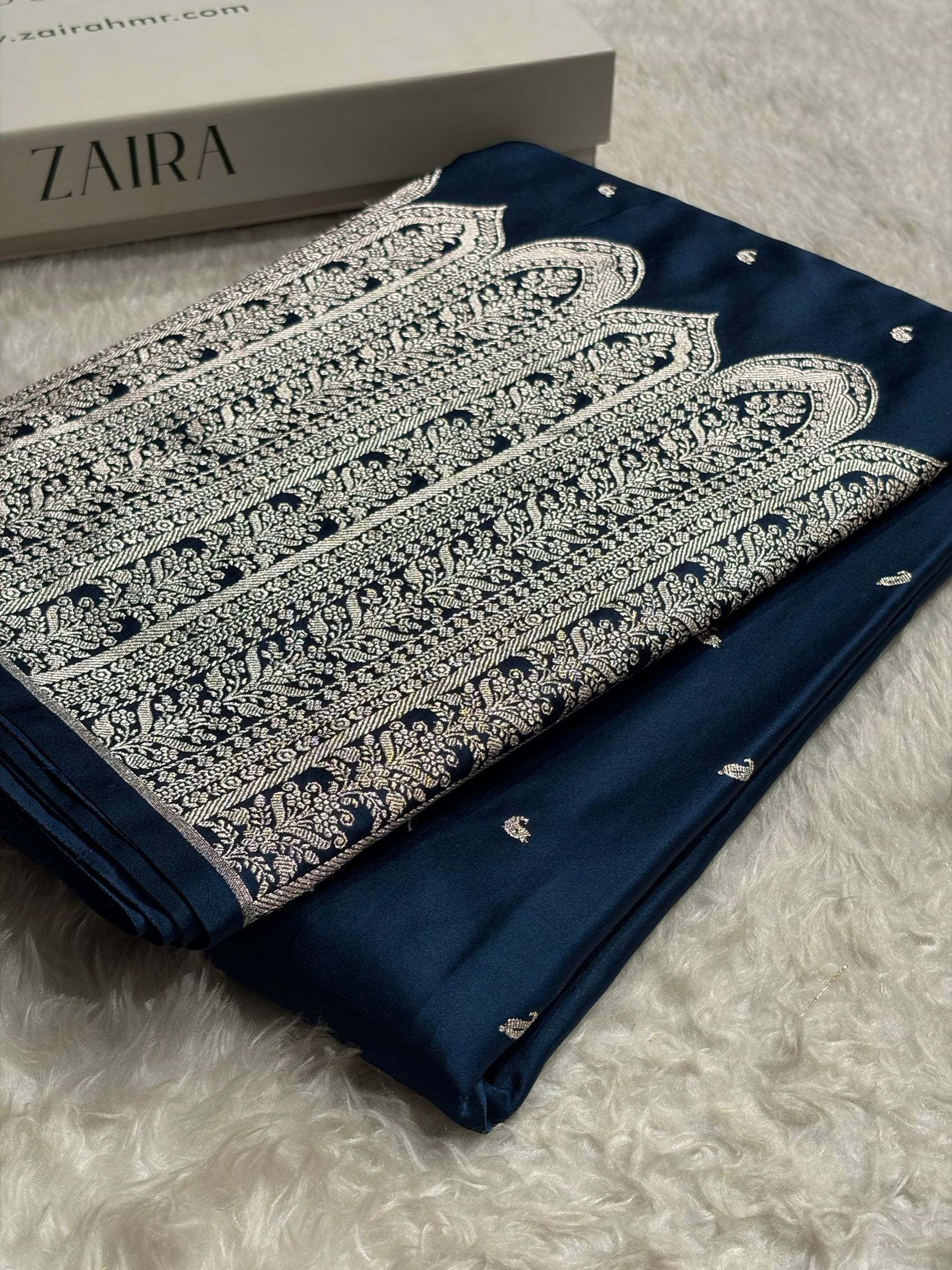 Banarasi Skirt Border In Navy Blue Shades Mashru Silk Saree MS13