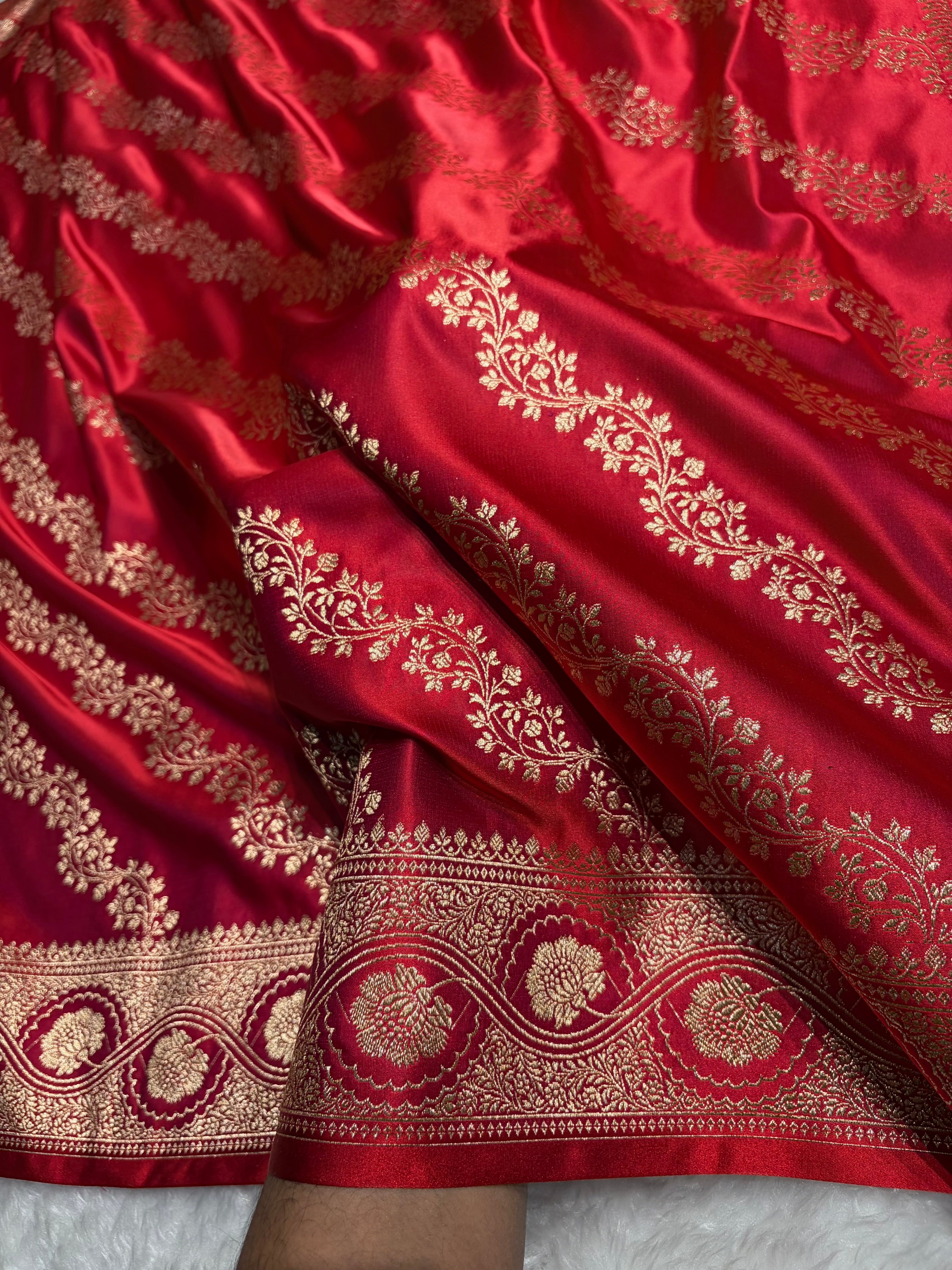 Magentic Red Floral Cross Pattern Satin Katan Silk Saree SK74