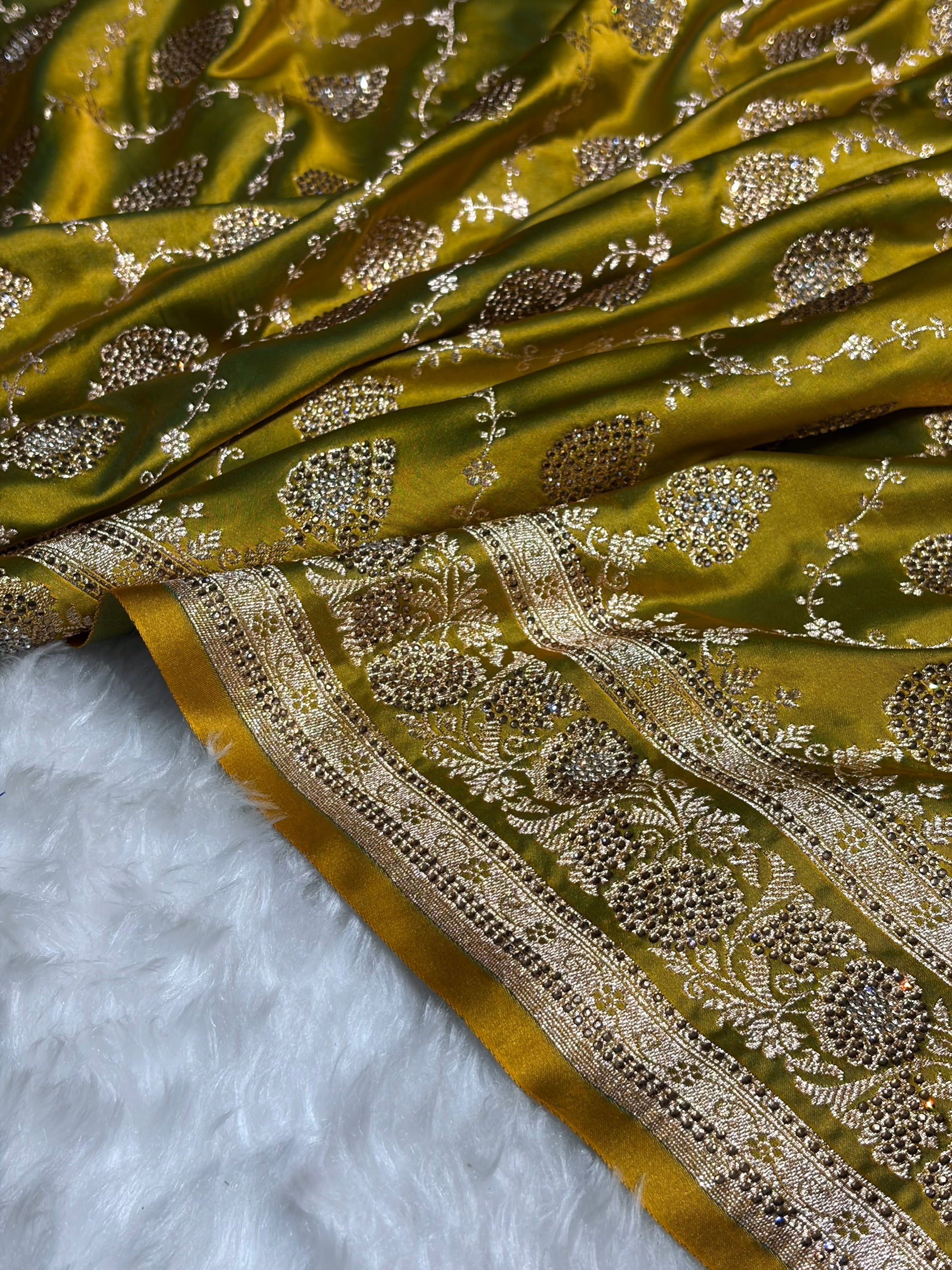 Mehandi Green Floral Jaal Pattern with Sewarovsi Work Satin Katan Silk saree BSK42