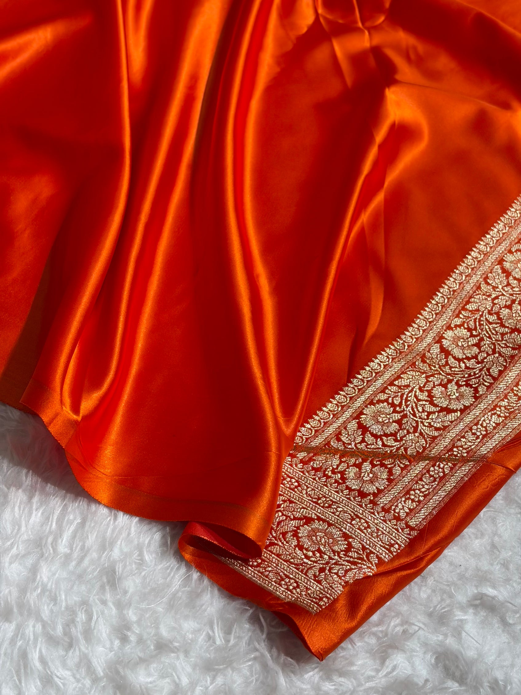 Banarasi Fanta Orange Booti Pattern Satin Katan Silk Saree SK65