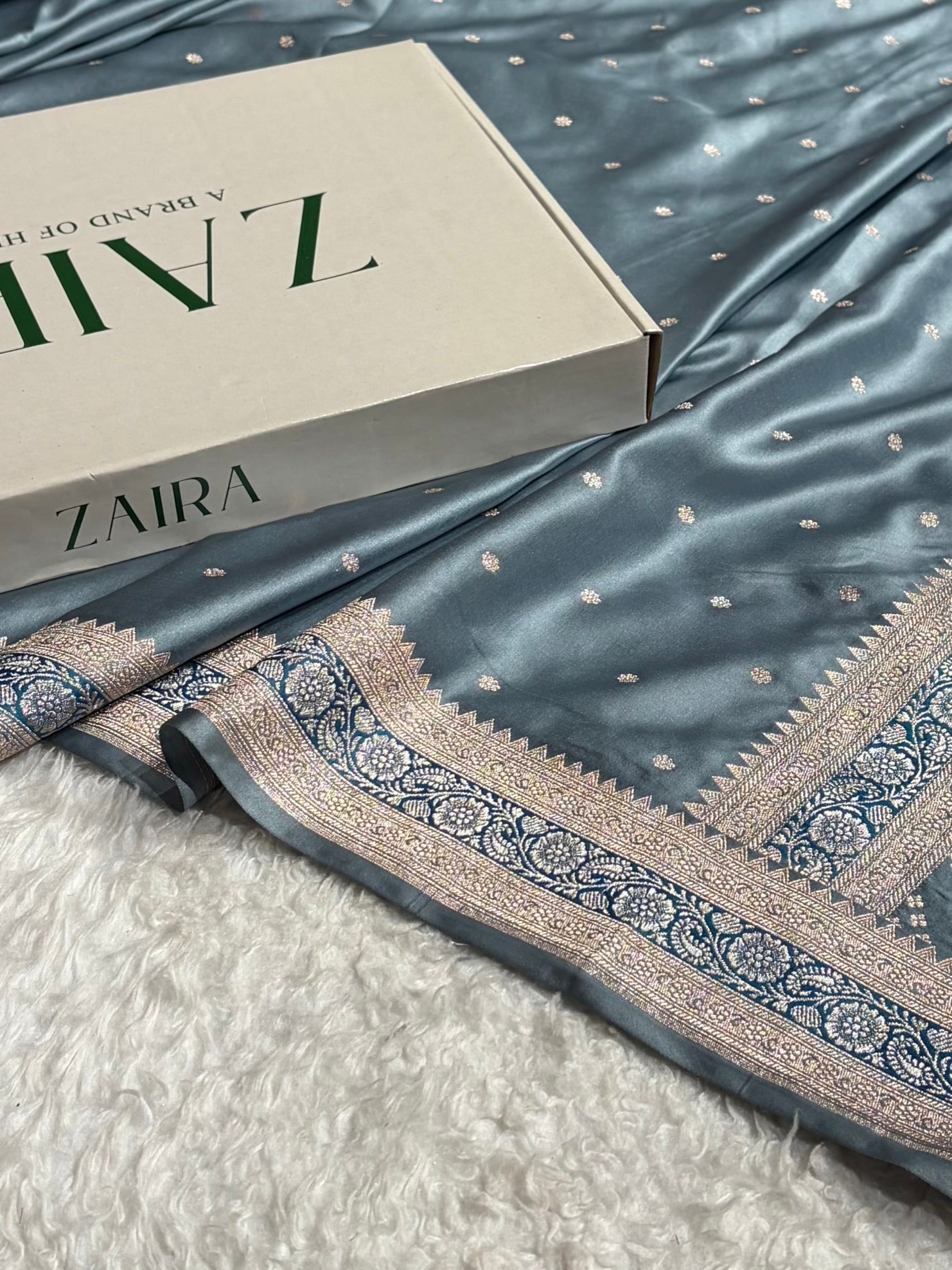 Banarasi Grey Shades Booti Mashru Silk Saree MS26