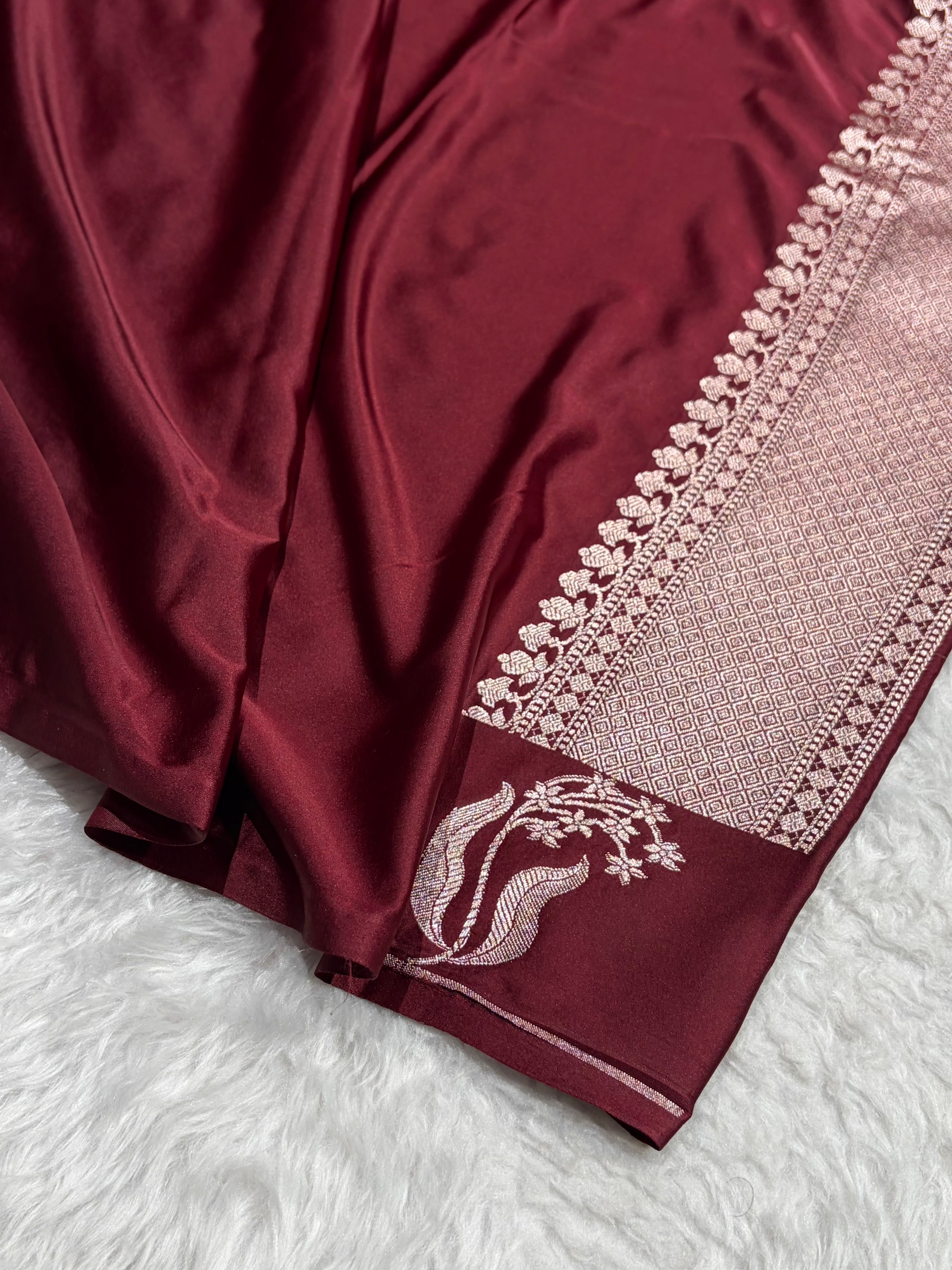Chocolate Shade With Booti Minakari Pattern Mashru Silk Saree