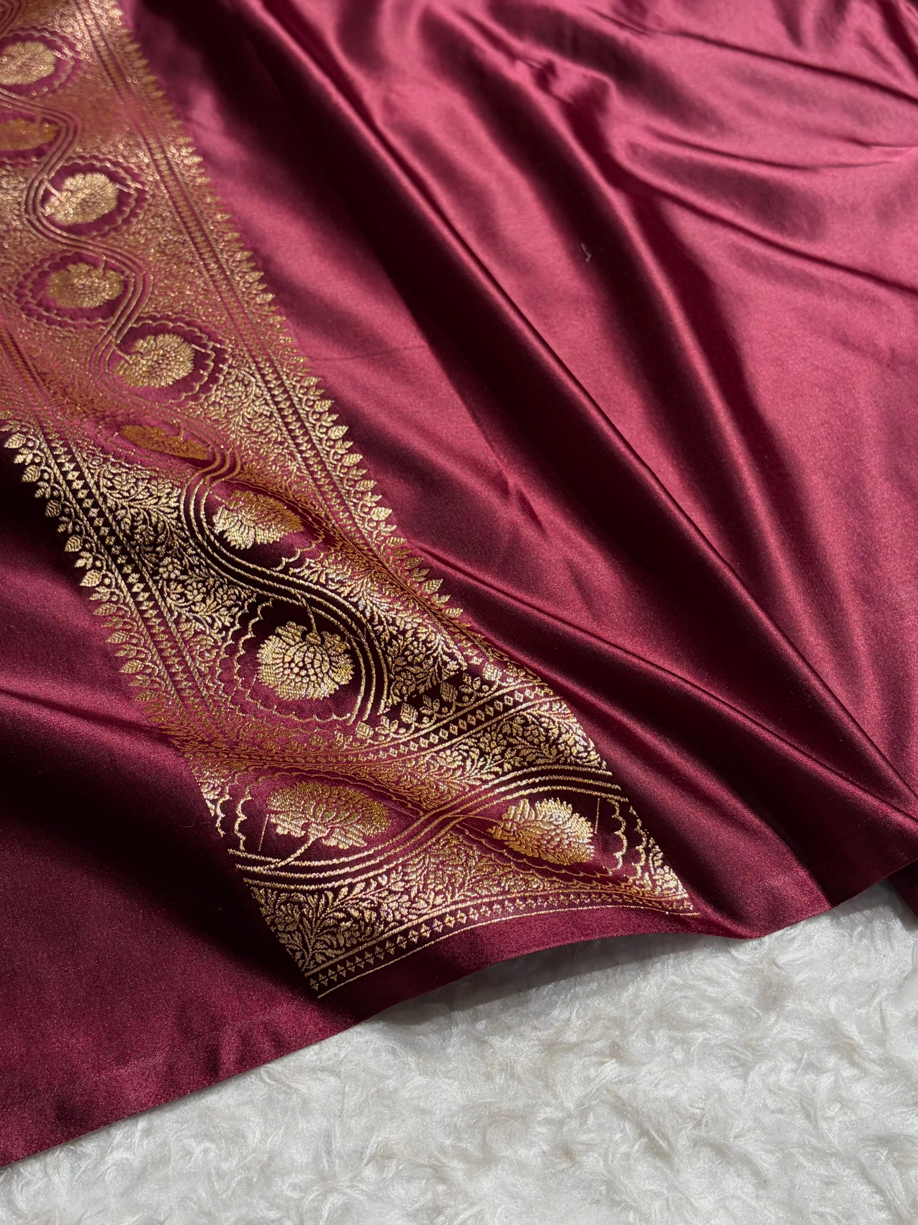 Garnet Floral Banarasi Cross Pattern Satin Katan Silk Saree SK74