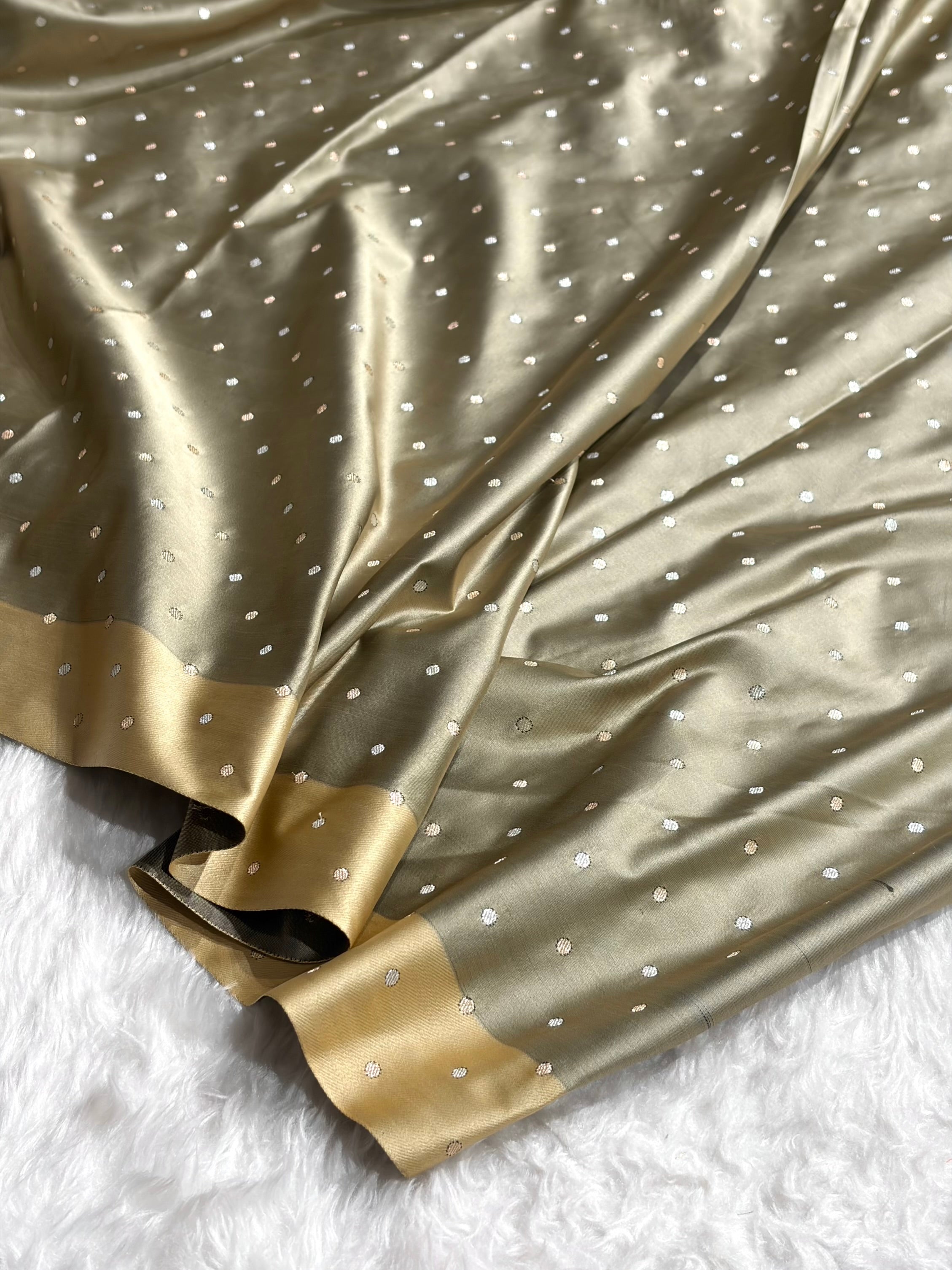 Black With Cream Floral Boota With Floral Border Mashru Silk Saree MSM-78