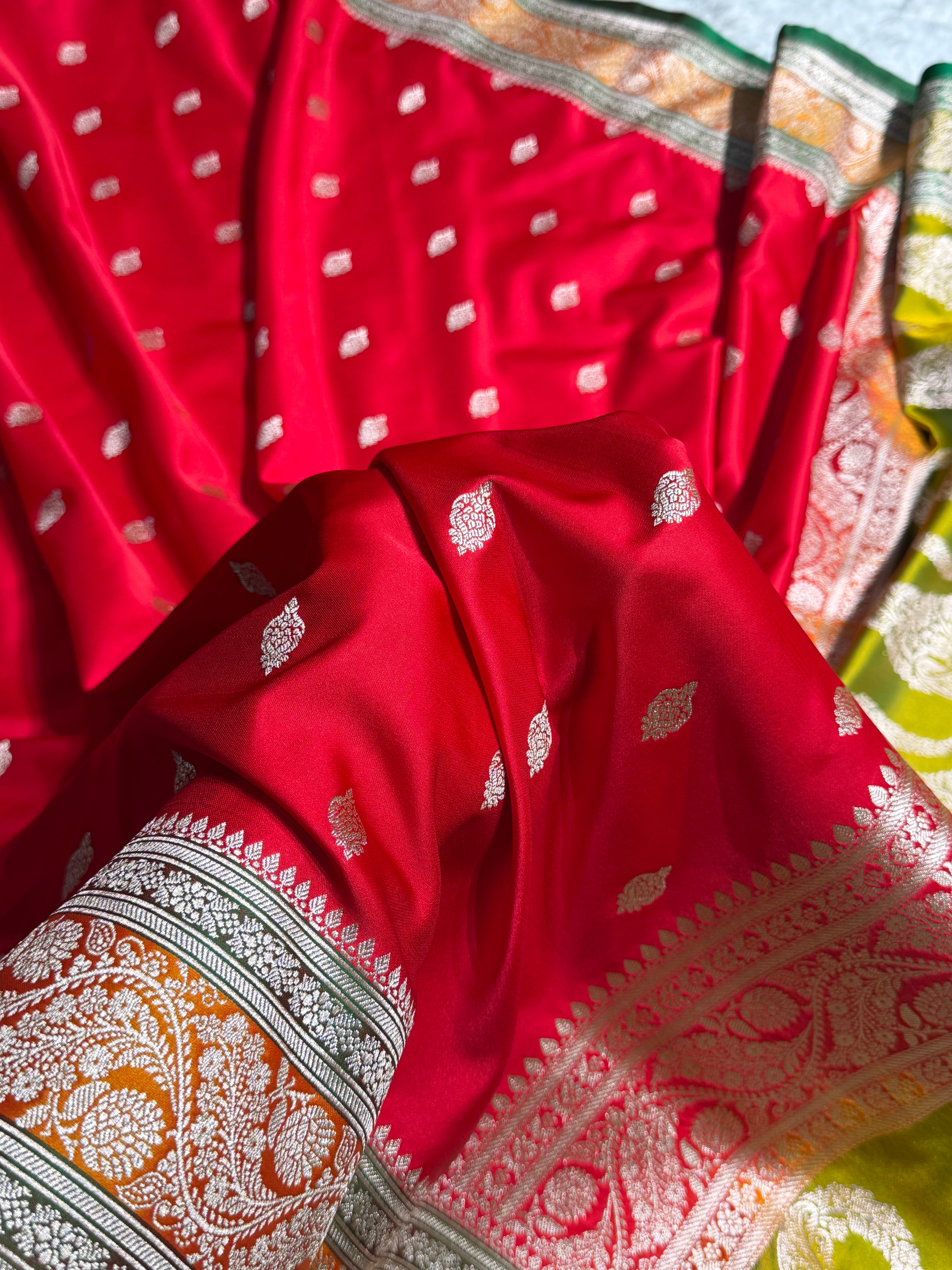 Banarasi Cross Red With Contrast Mustard Floral Border Mashru Silk Saree MSM-101