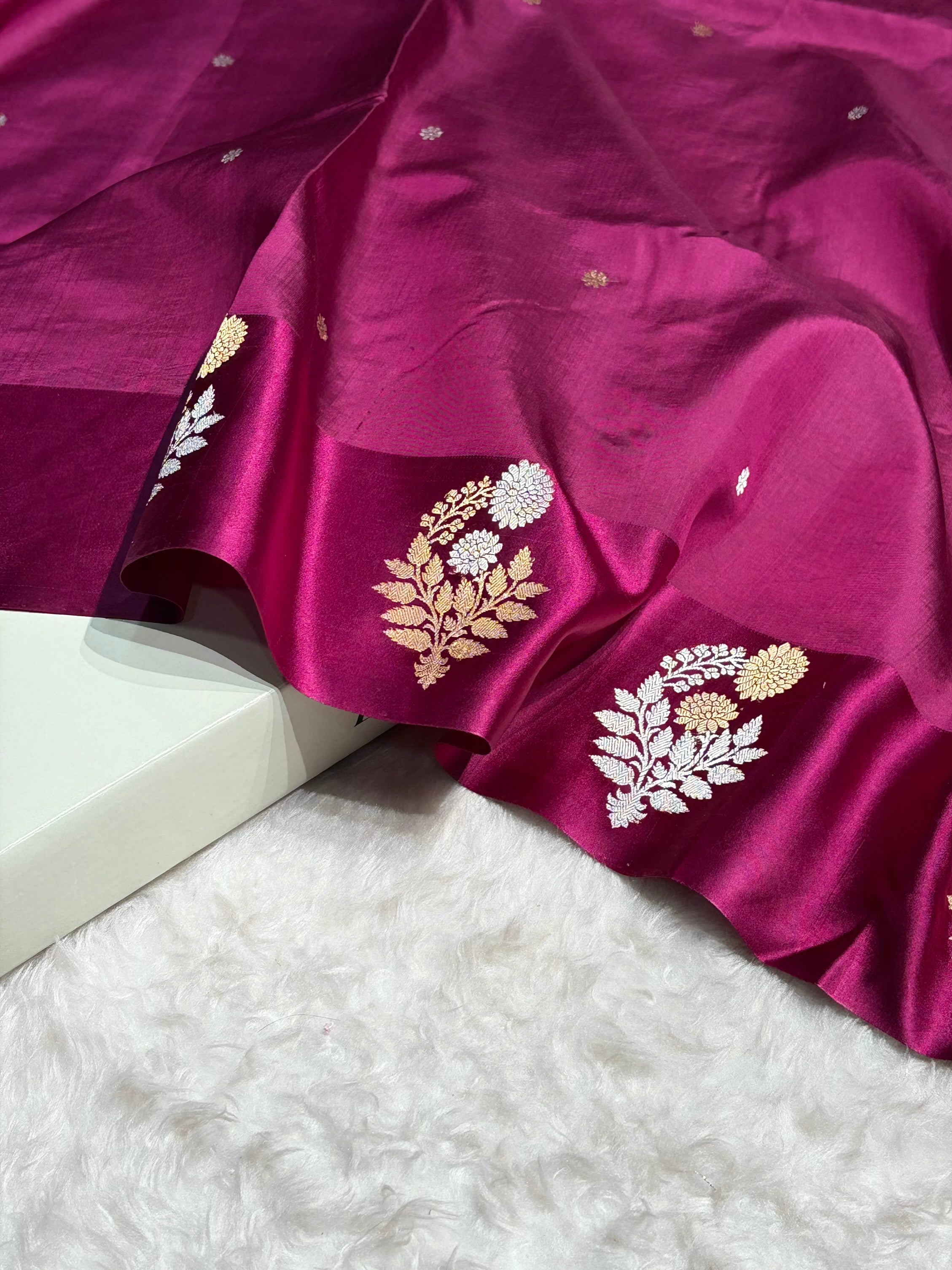 Wine Shade Handwoven Kaduwa Pure Katan Paper Silk RM-05