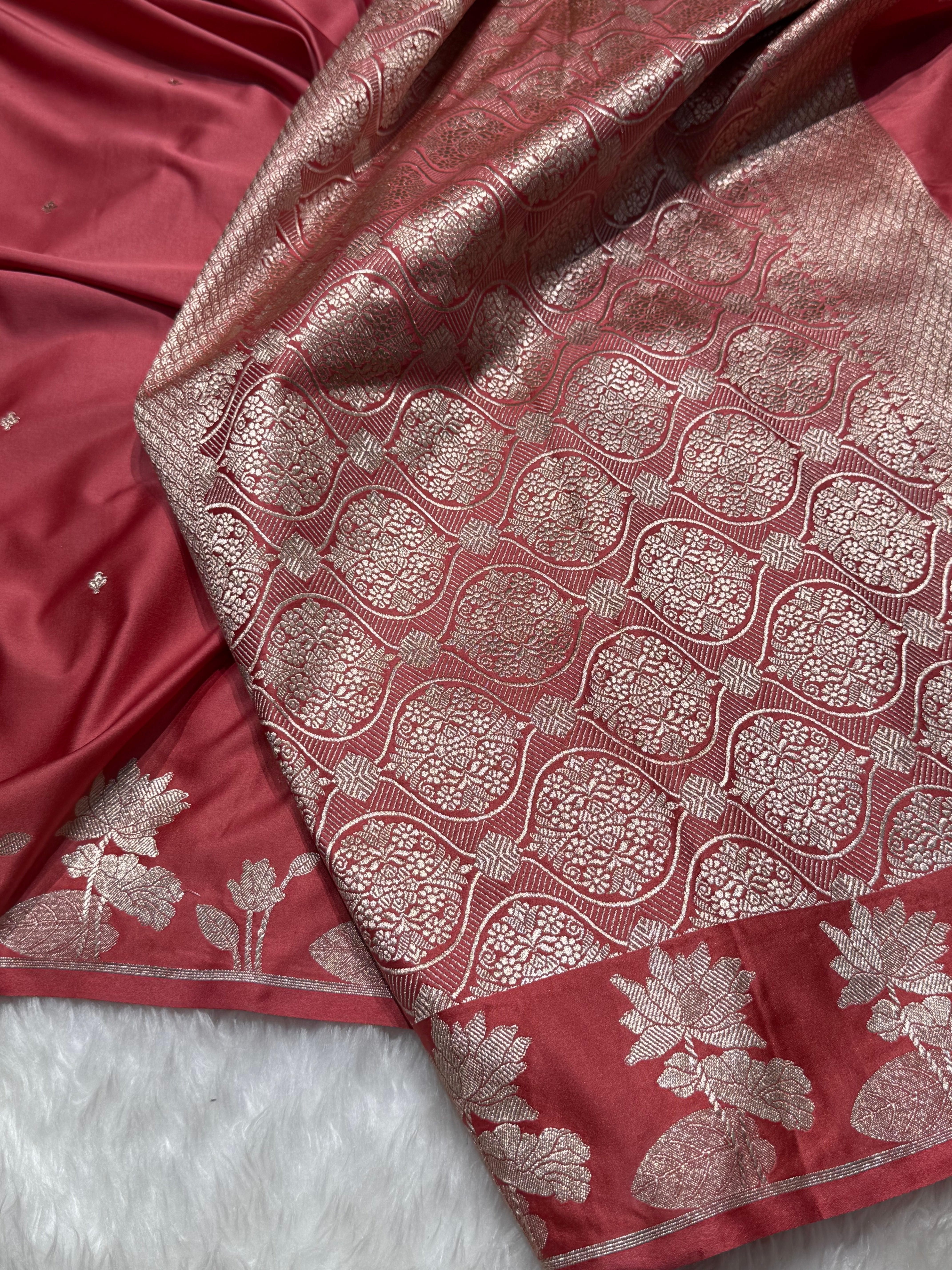 Dusty Peach Booti Motif Mashru Silk Saree