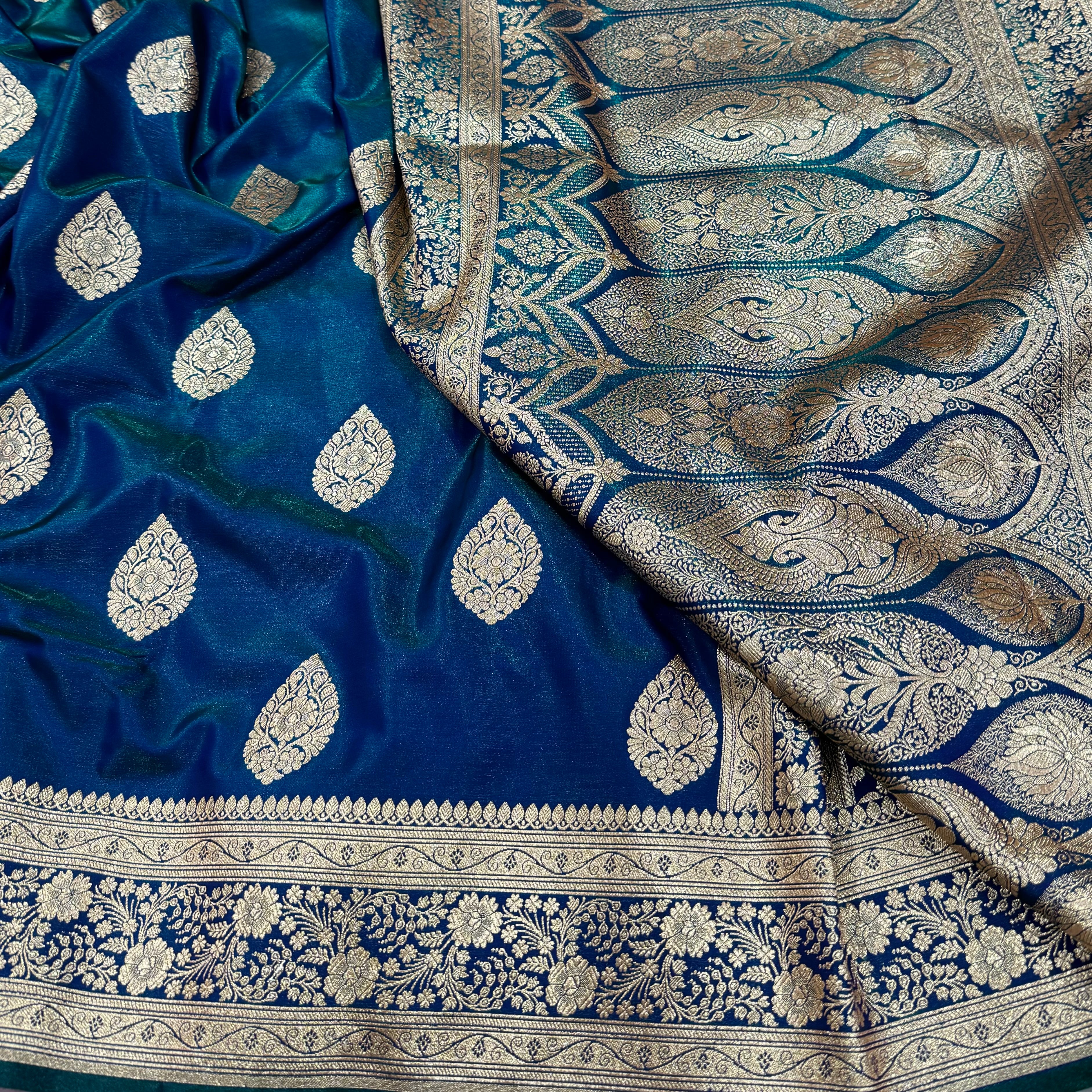 Peacock Green Light Wight Satin Silk Boota SS05