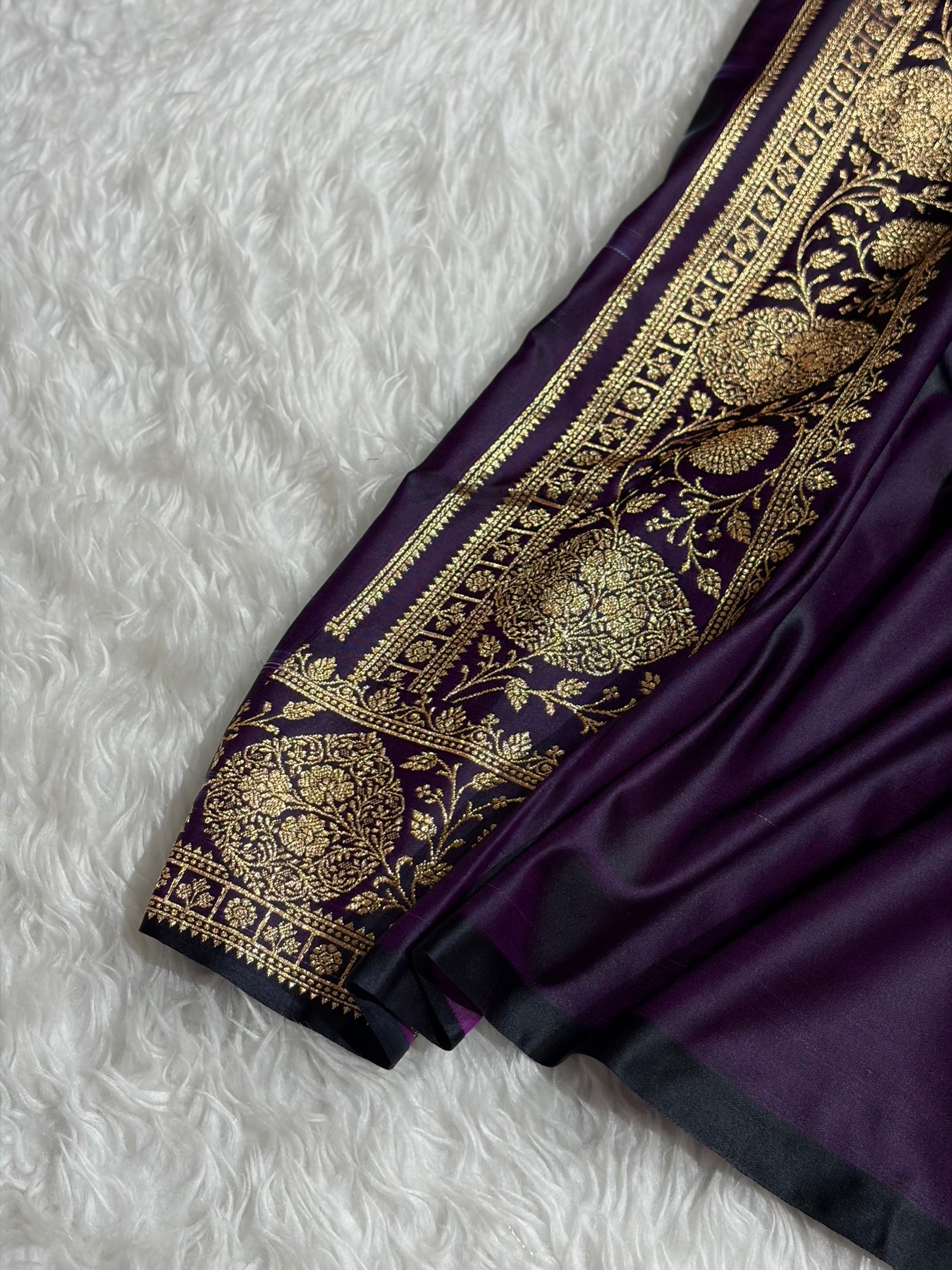 Banarasi Satin Katan Saree With Boota in Cross Wine Shades SK98
