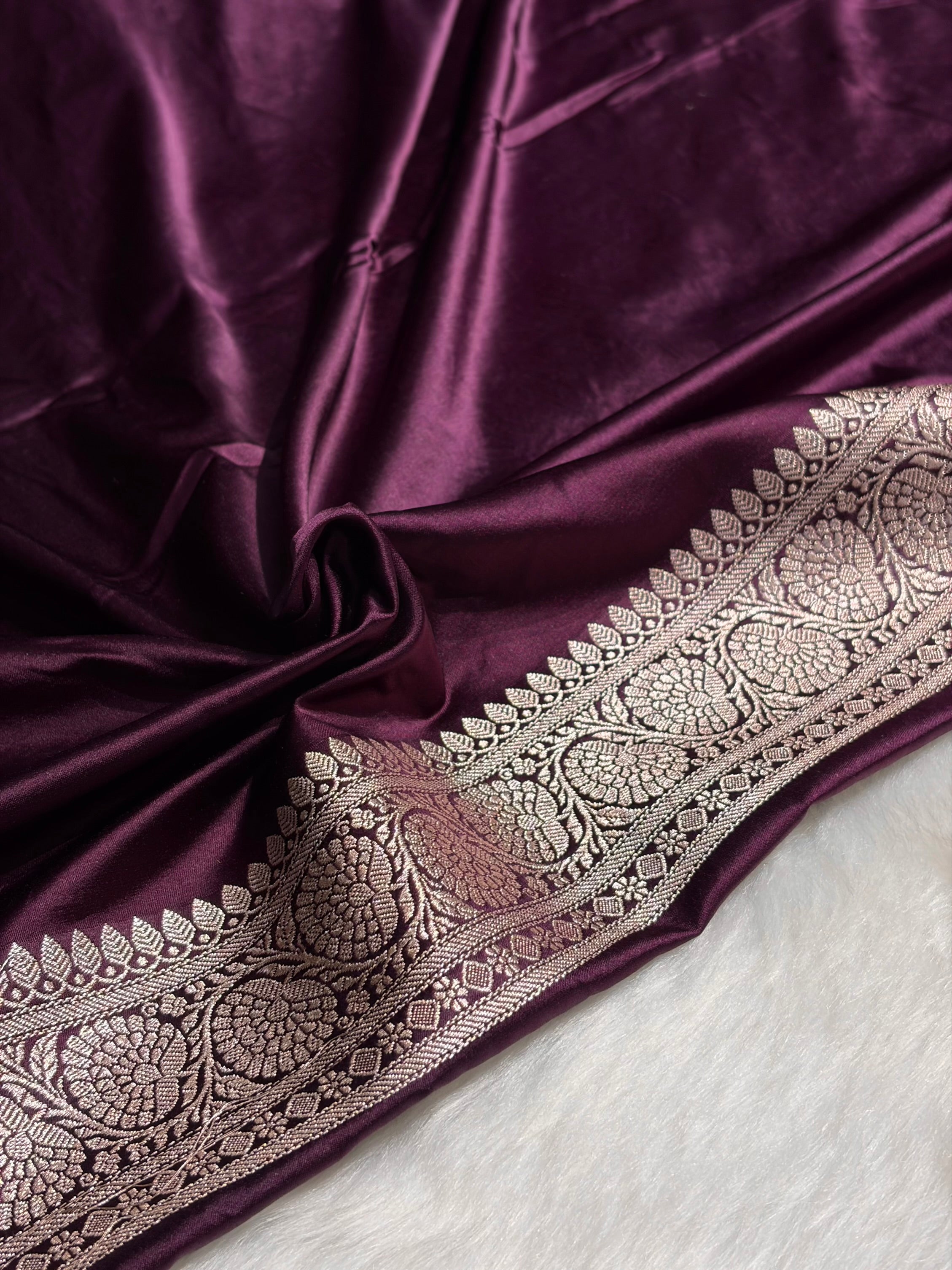 Wine Shades Jaal Pattern Mashru Silk Saree MS57
