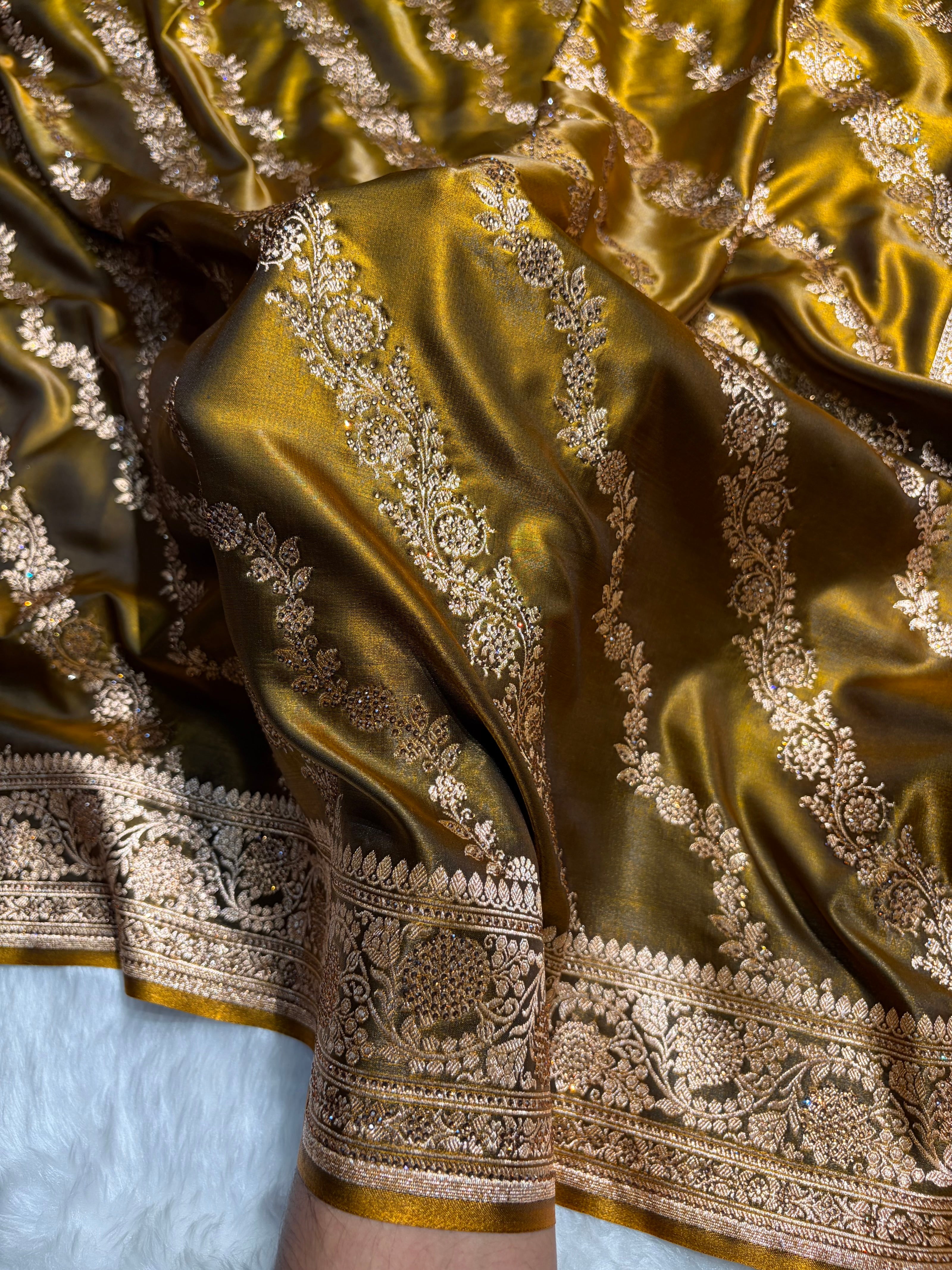 Mehendi Shades Cross with Swarovski Stone Work BSS-10