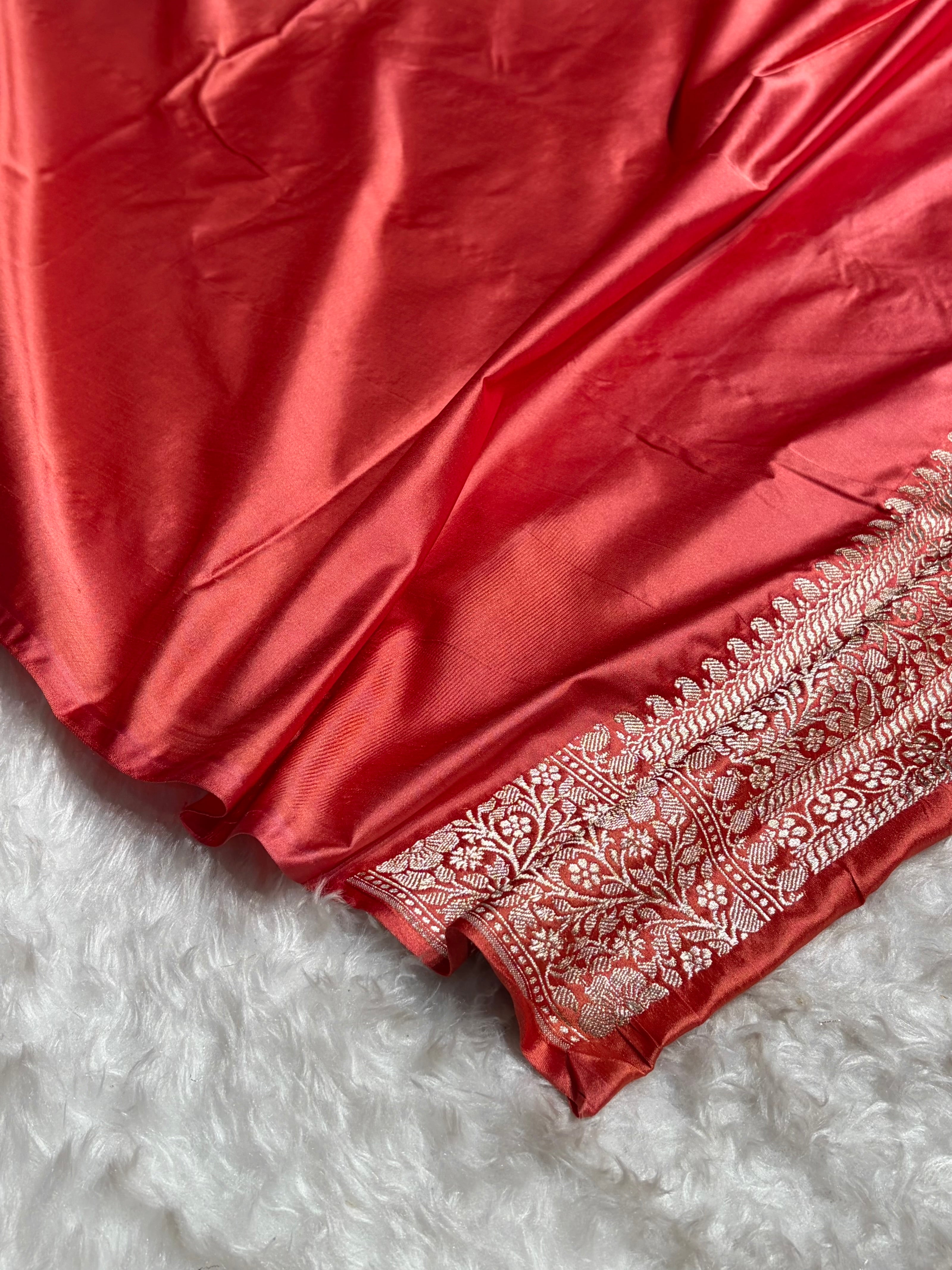 Strawberry Shades Booti Minakari Tanchoi Mashru Silk Saree MS49