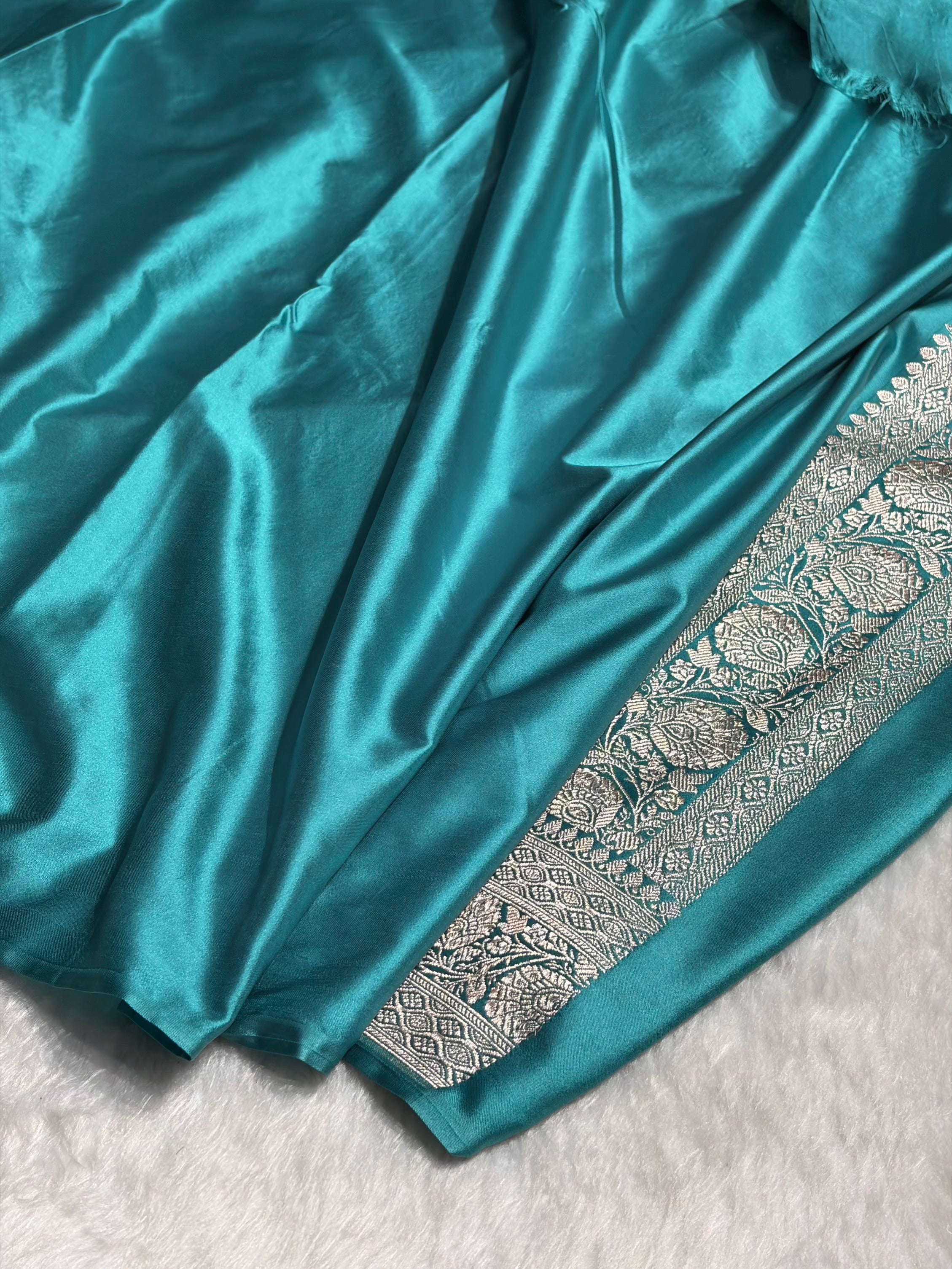 Sea Green Jaal Mashru Silk Saree