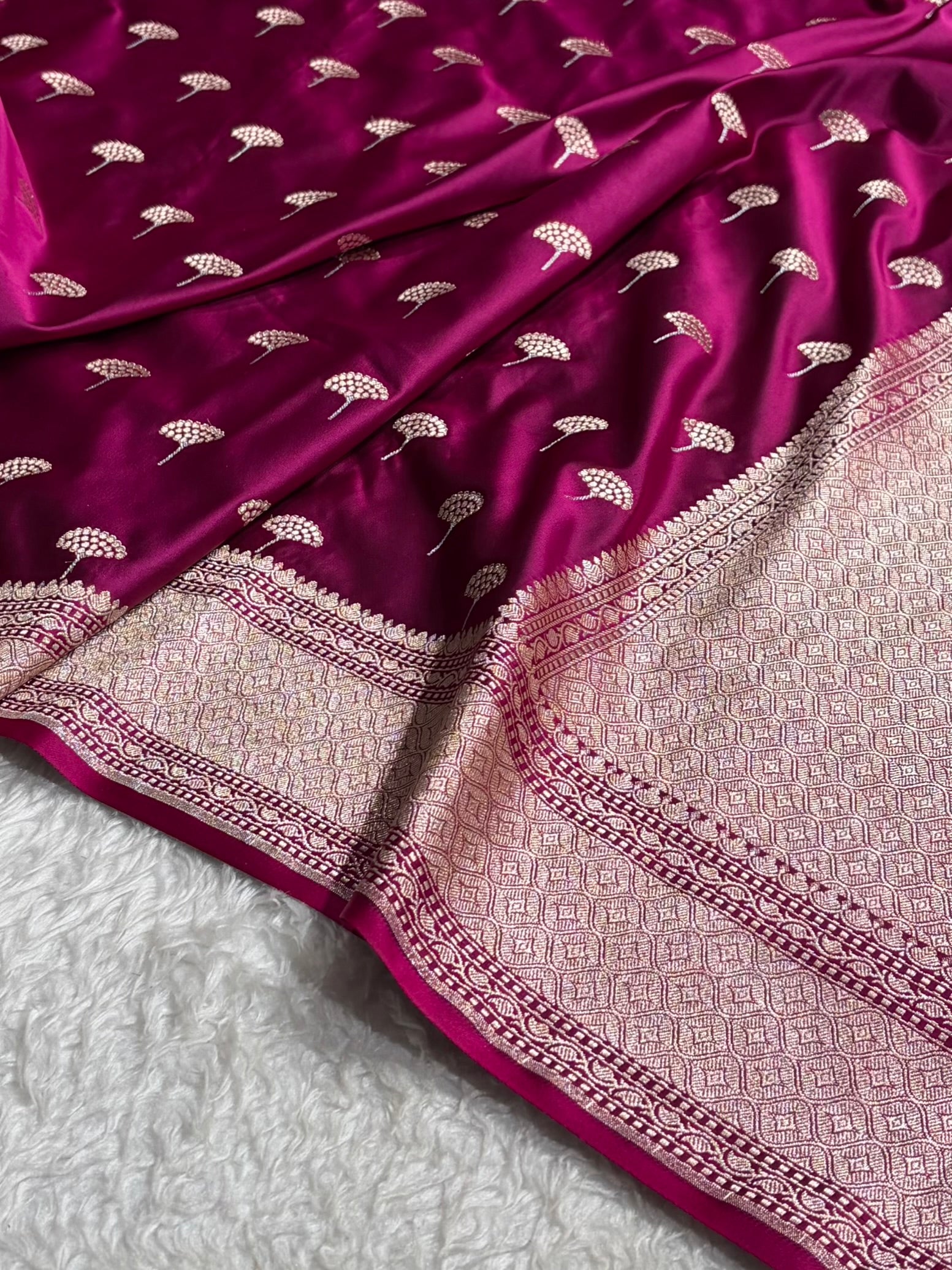 Wine Shades Banarasi Boota Pattern Floral Mashru Silk Saree