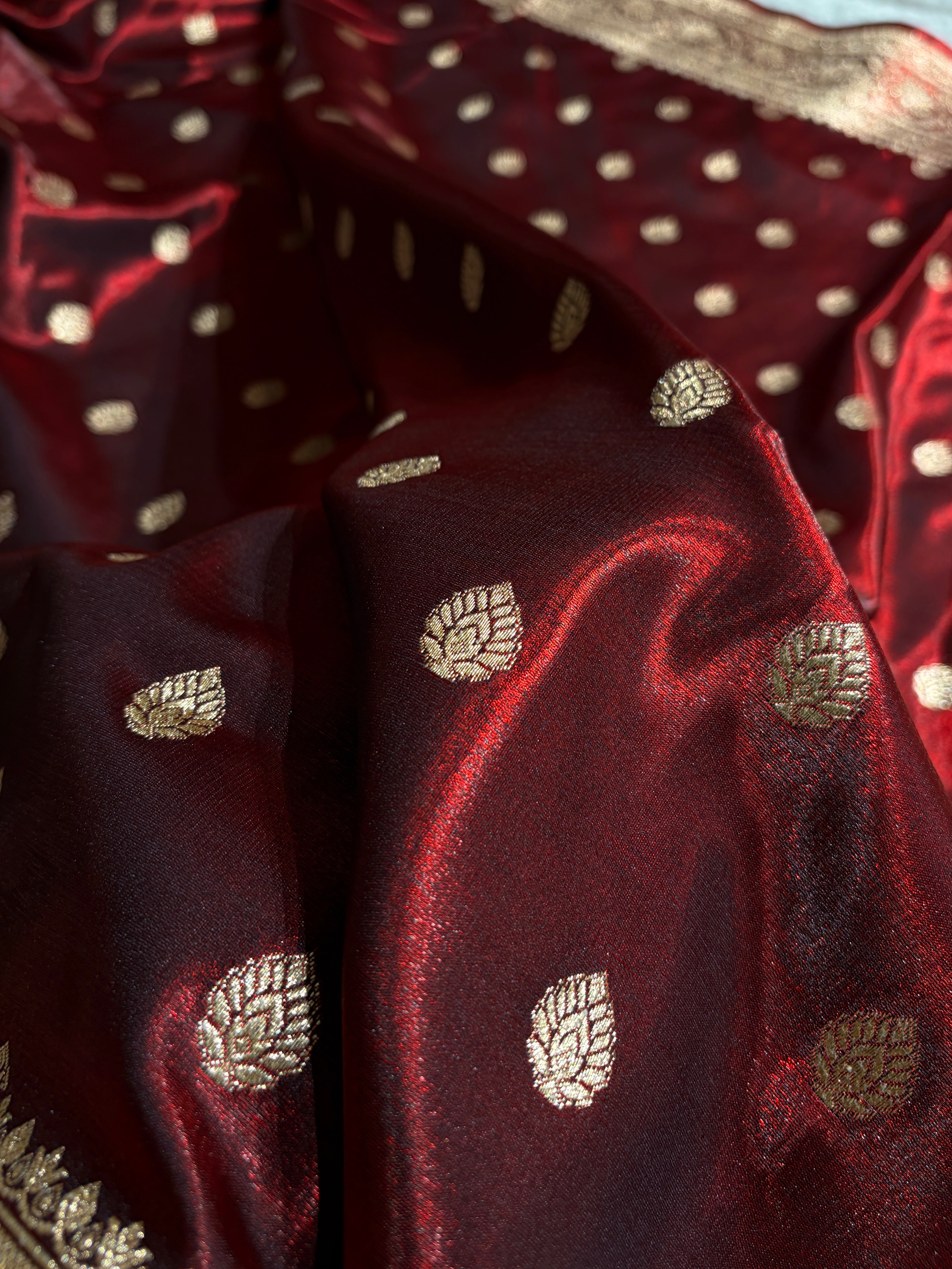 Maroon Shades Boota Pattern Banarasi Satin Silk Saree SS45