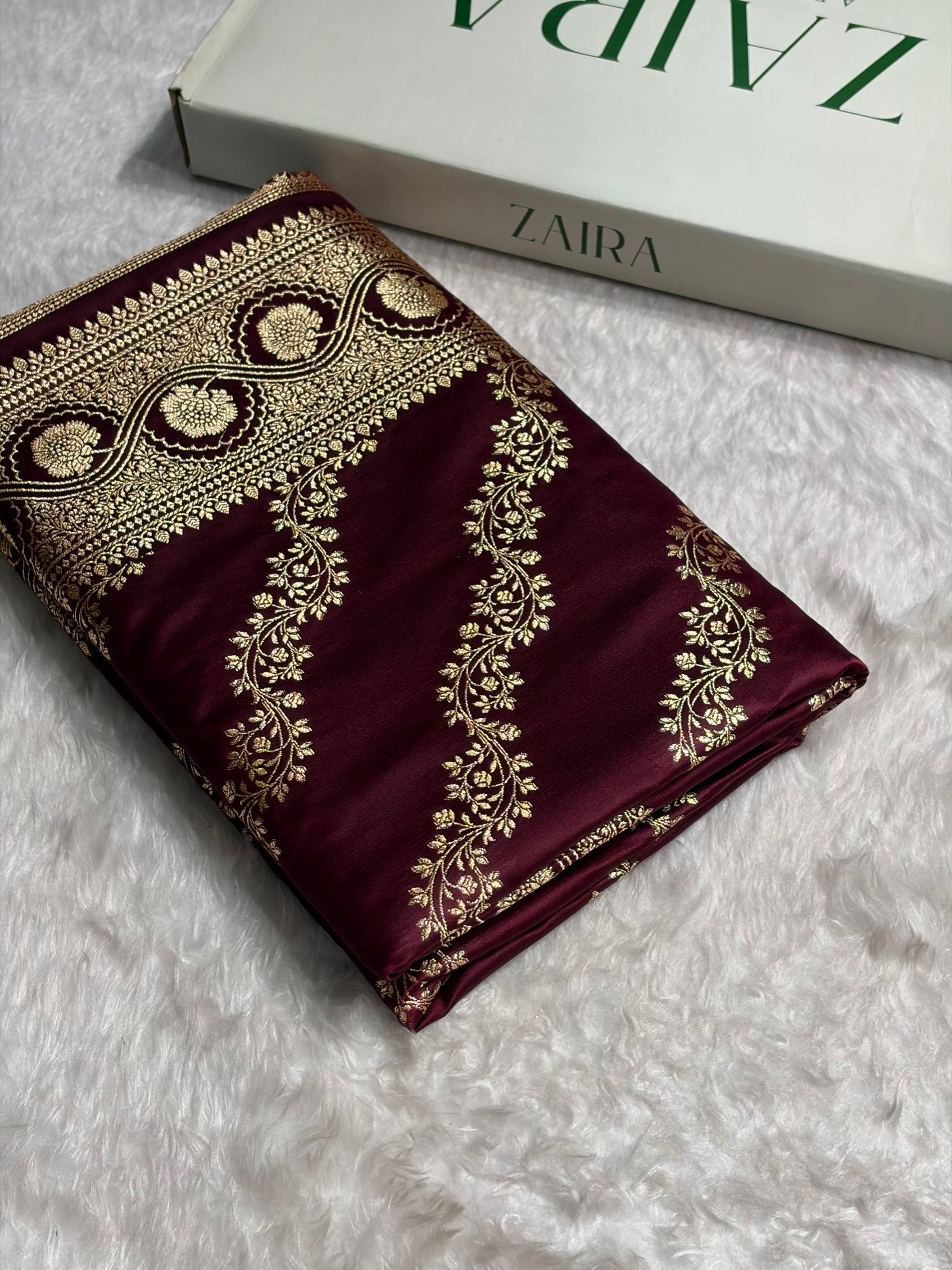 Garnet Floral Banarasi Cross Pattern Satin Katan Silk Saree SK74