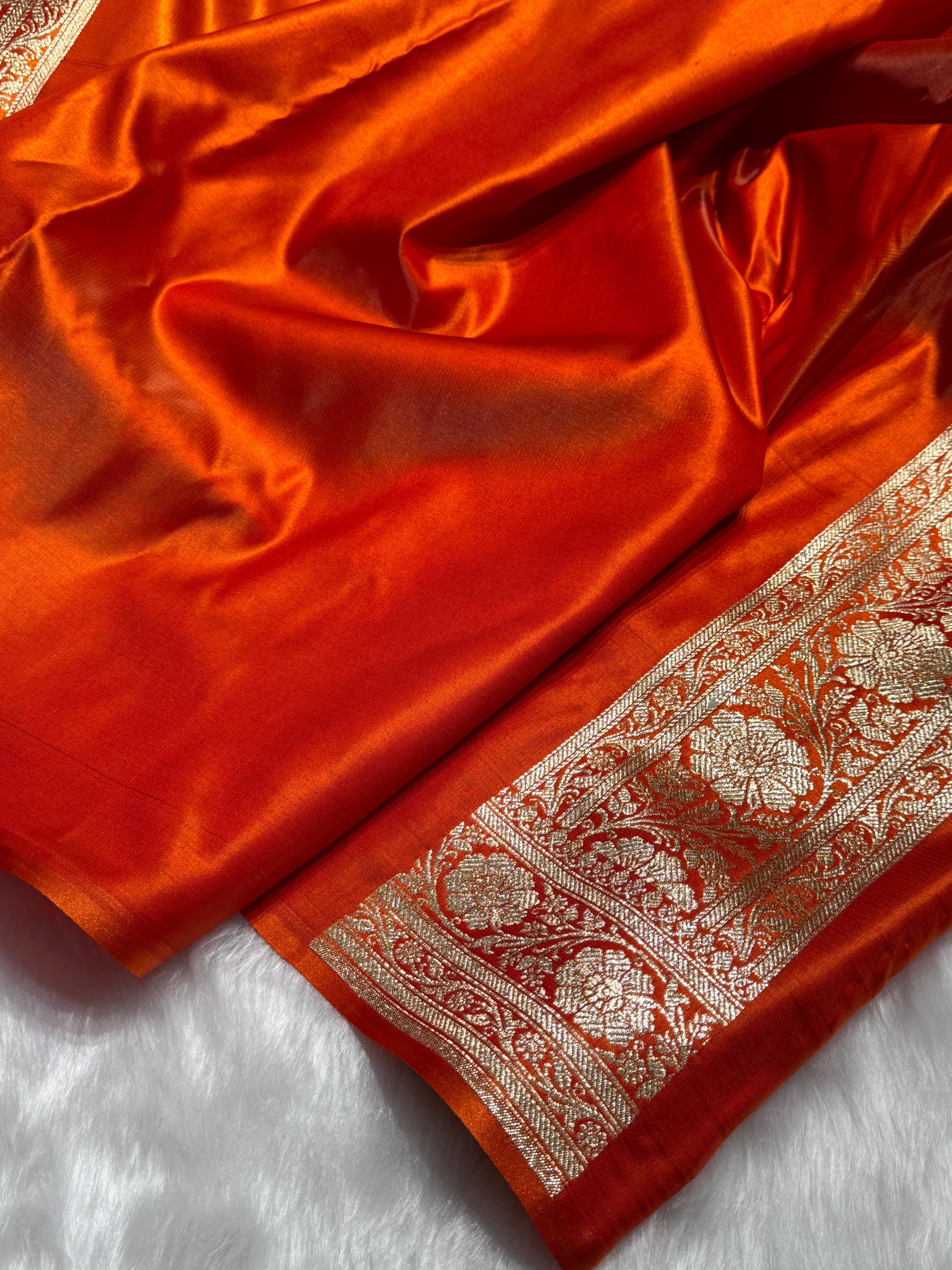 Satin Silk Dot Booti in Orange Shades SS08