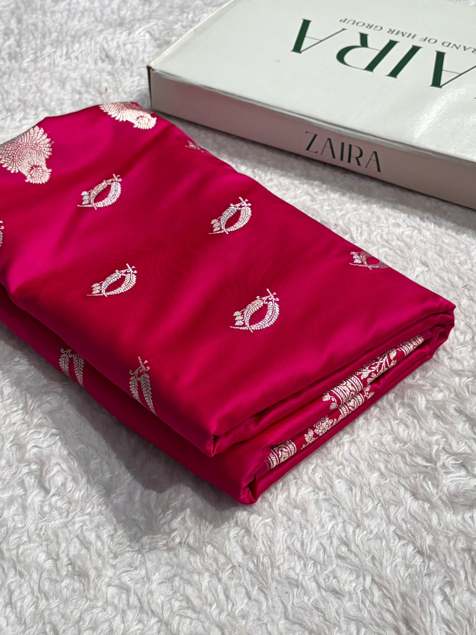 Cross Rani Shades Banarasi Boota Pattern Floral Mashru Silk Saree MSM-112