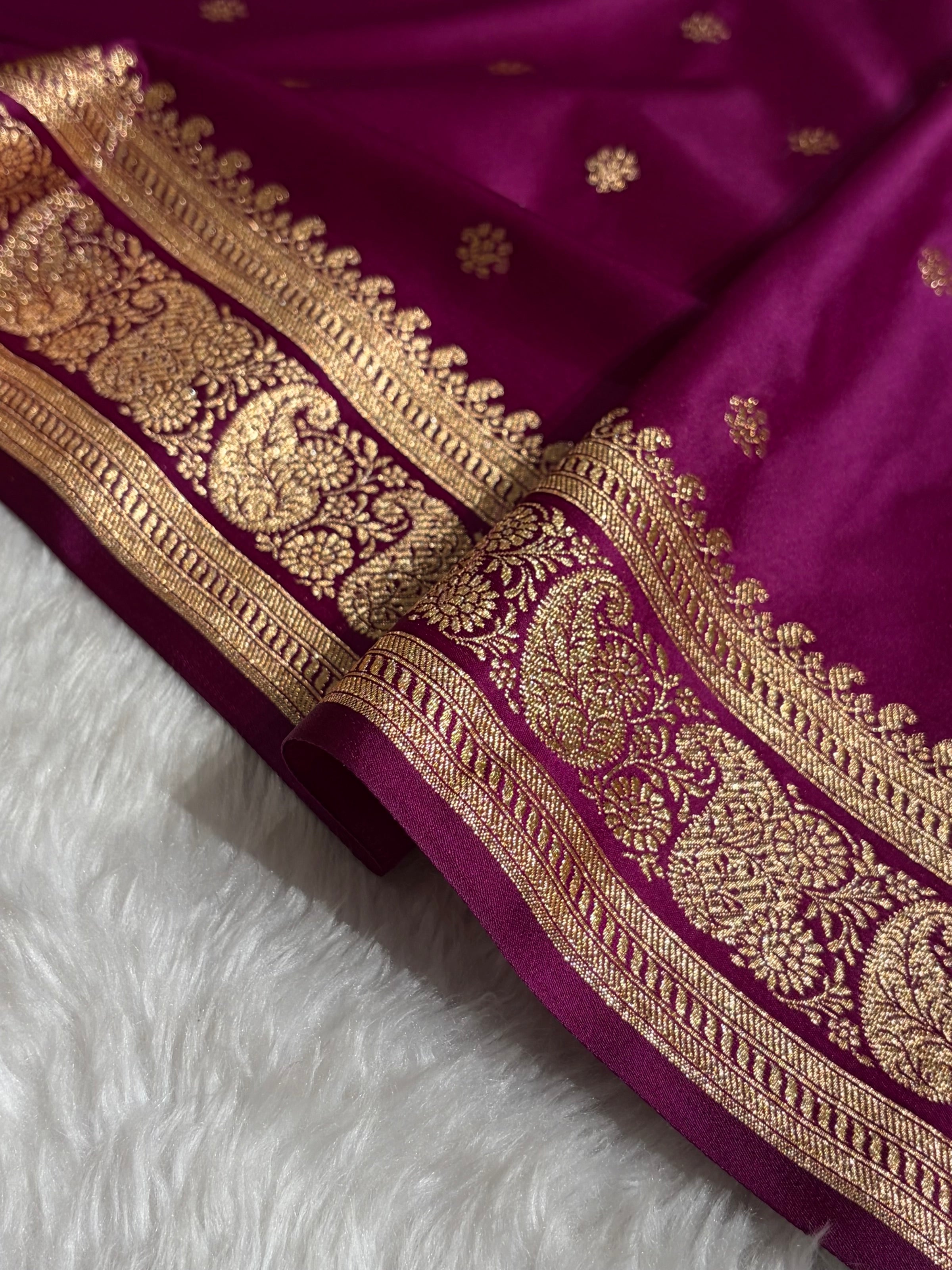 Banarasi Satin Katan Saree With Boota Pattern in Cross Garnet Shades SK127