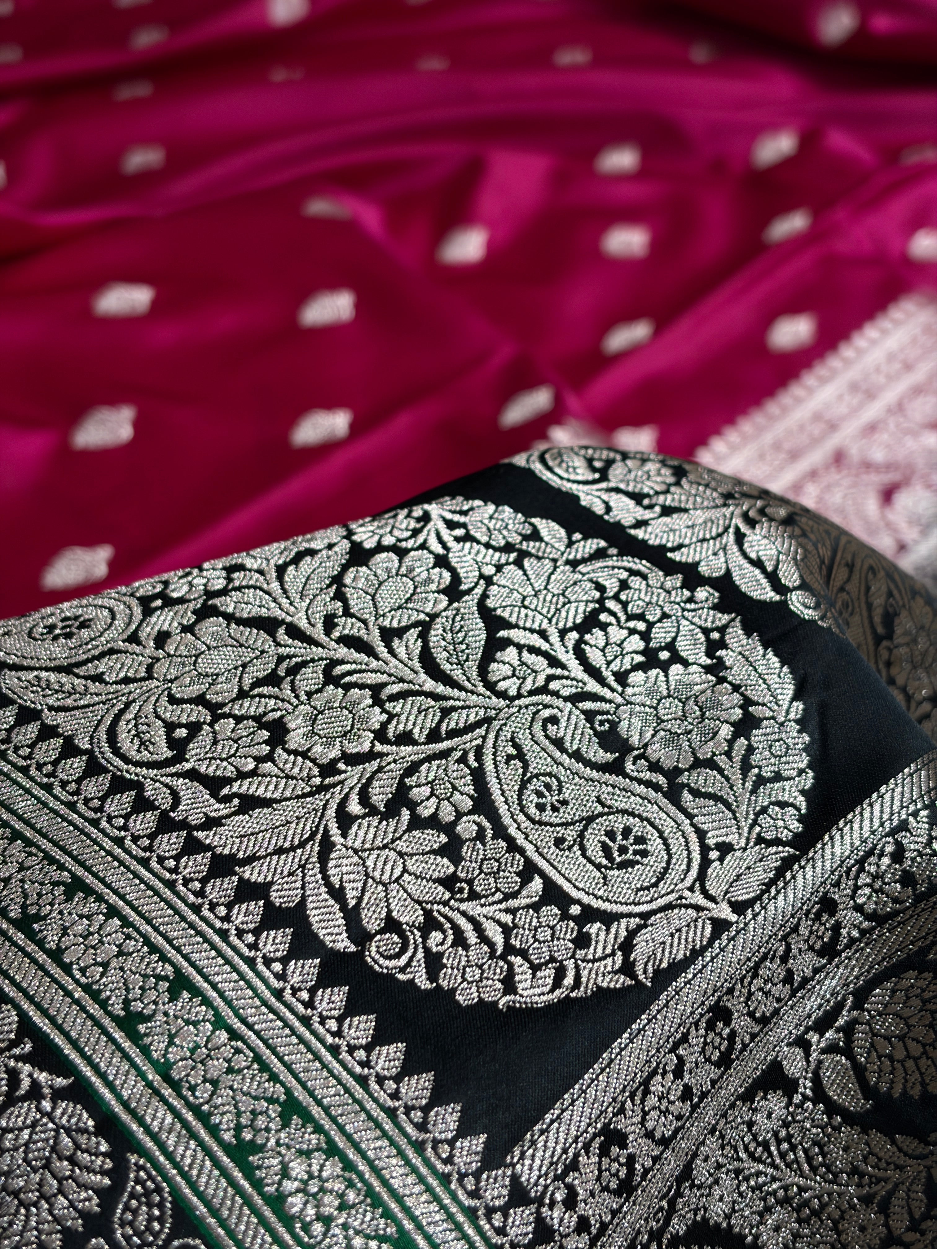 Banarasi Rani With Contrast Black Floral Border Mashru Silk Saree MSM-101