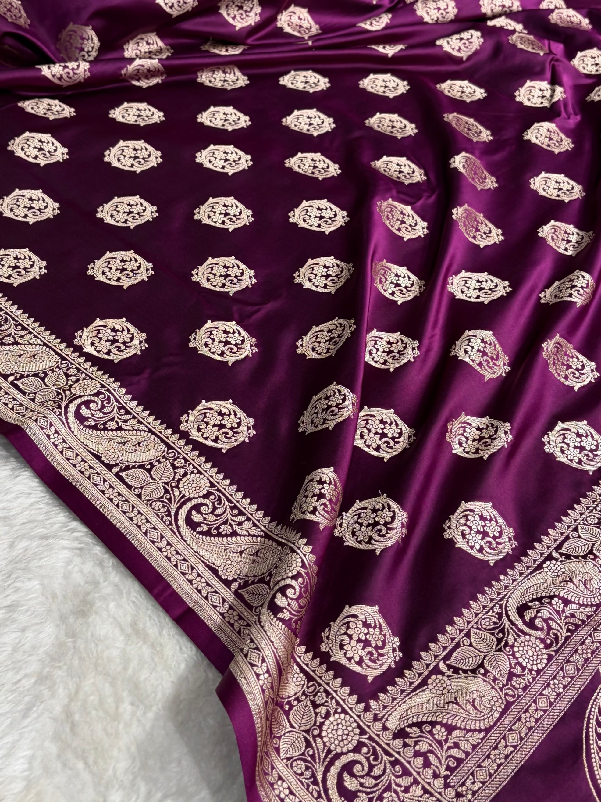 Banarasi Wine Shades Banarasi Boota Pattern Floral Mashru Silk Saree MSM-104