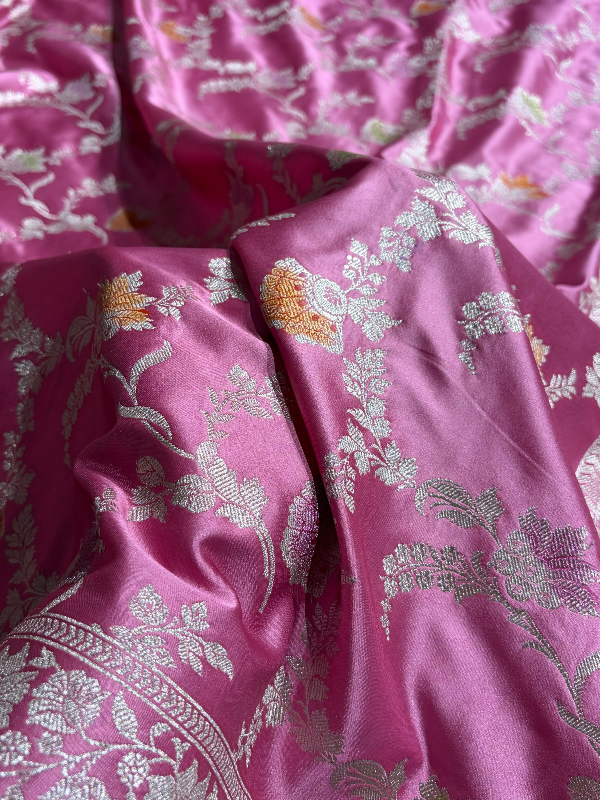 Pink Shades Minakari Jaal Mashru Silk Saree MCS48